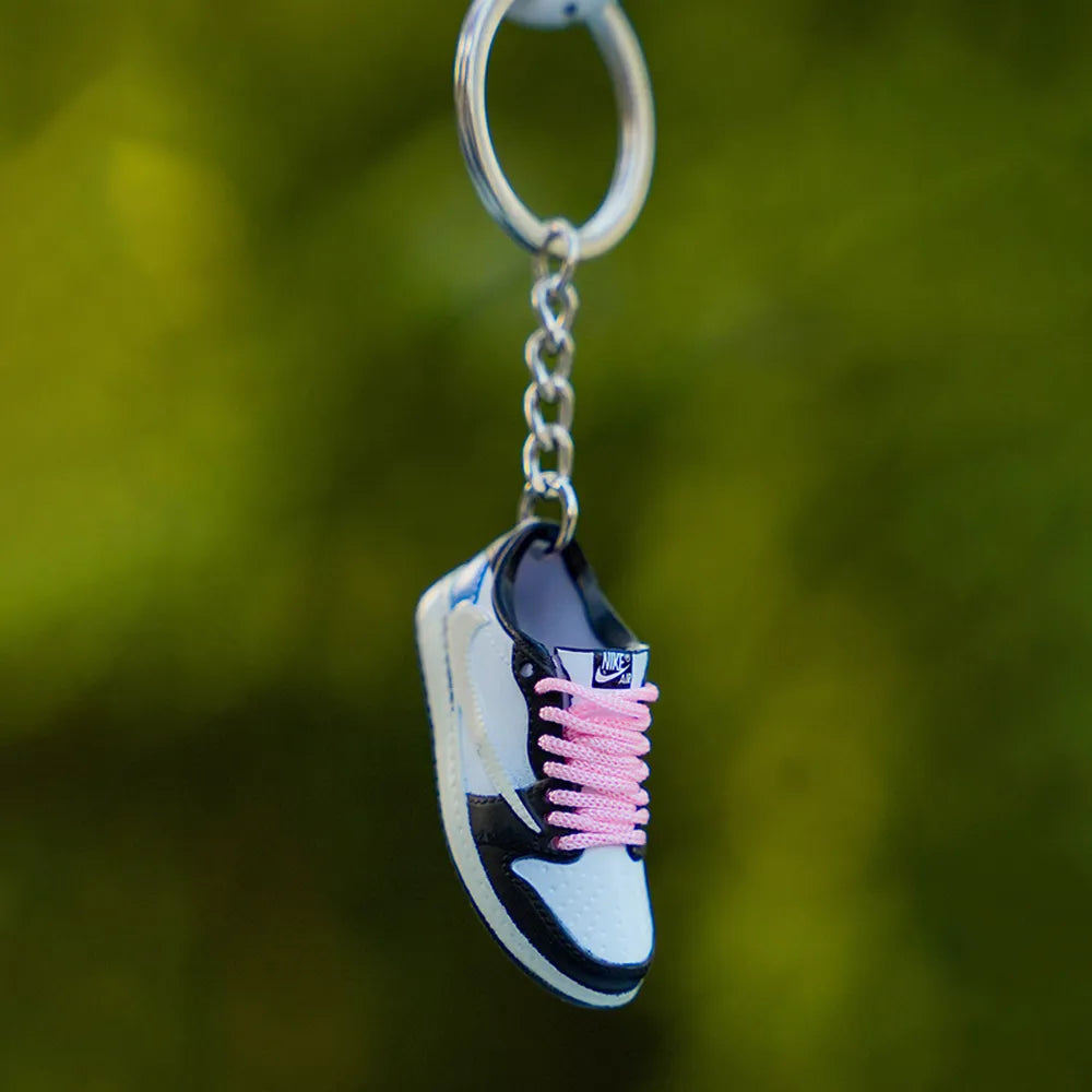 Kicks Machine 3D Sneaker Keychain Nike AJ1 Low Travis Fragment