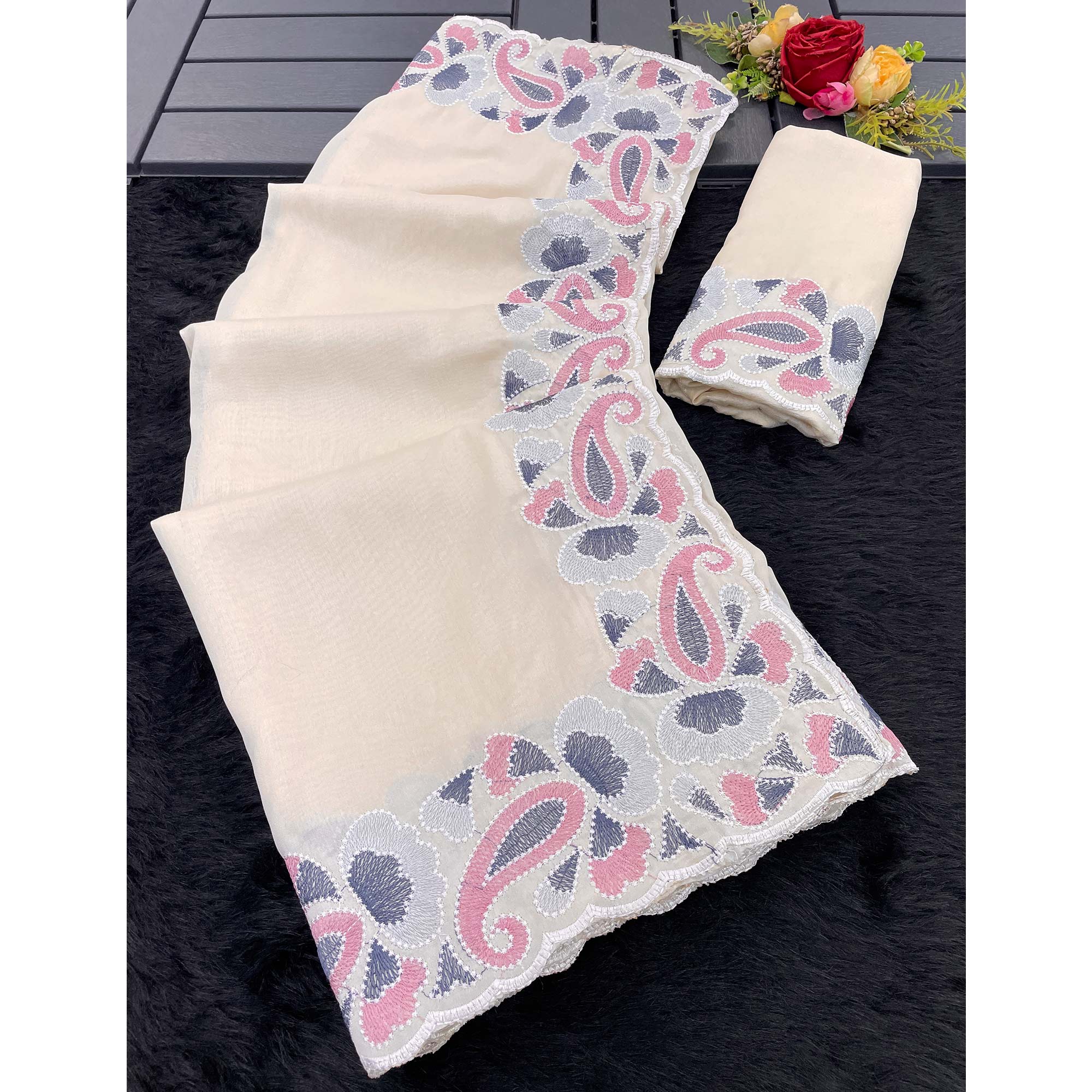 Peachmode Cream Floral Embroidered Vichitra Silk Saree - view 4