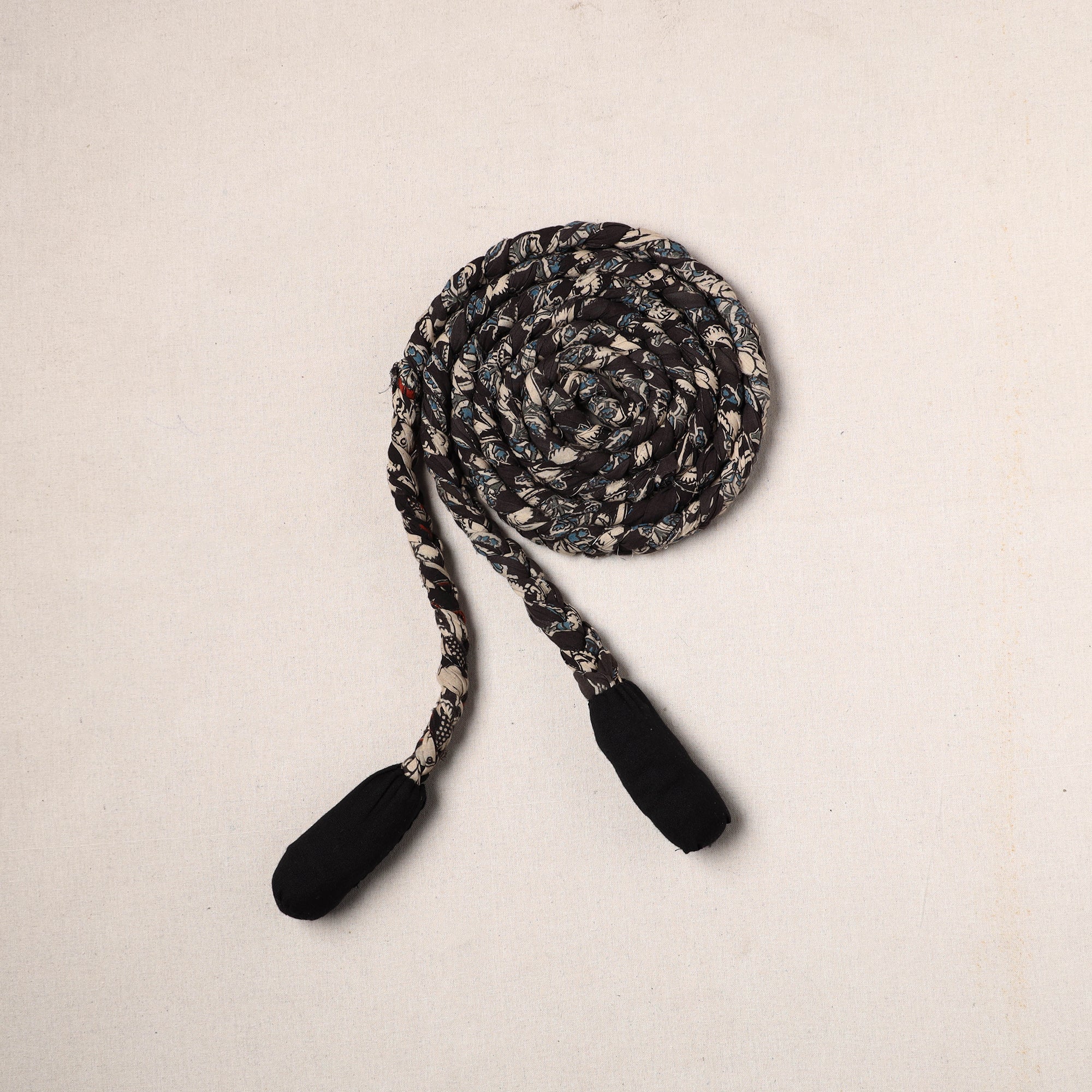 NOORI BAZAR Handmade Upcycled Fabric Skipping Rope 09