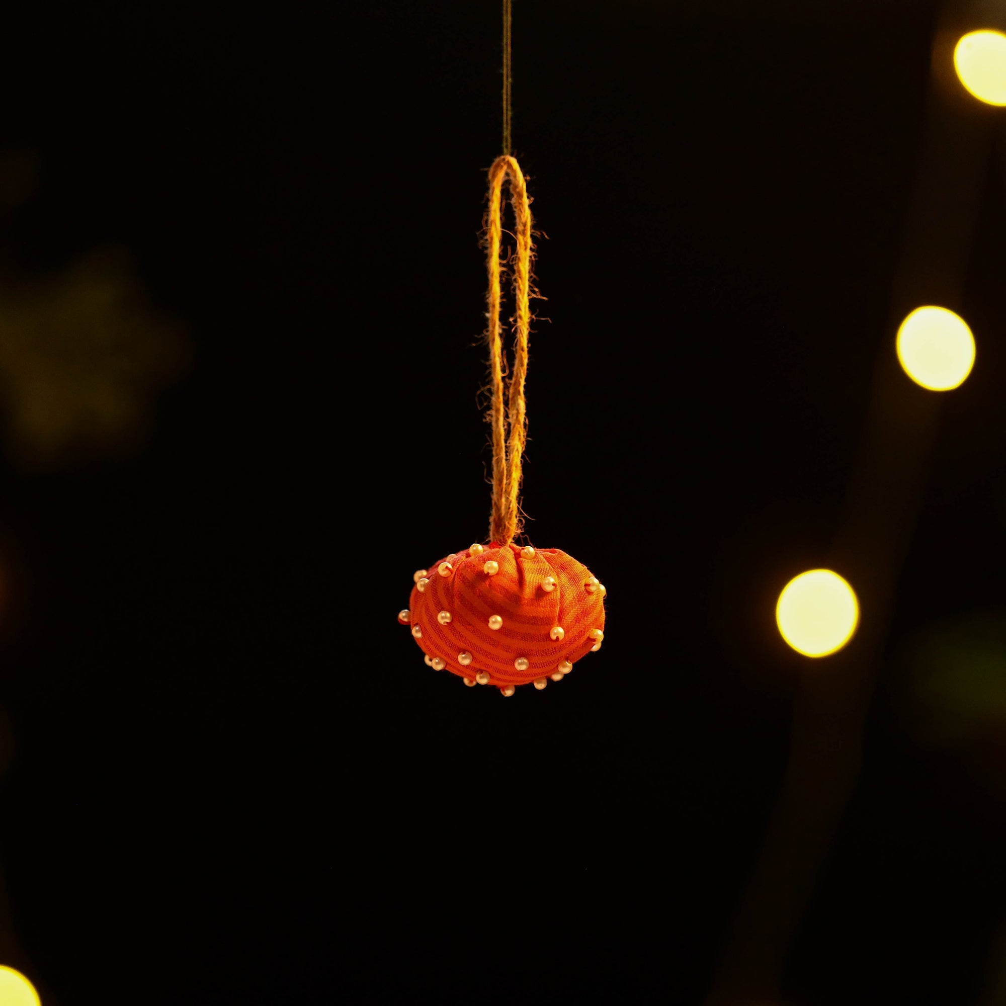 JAN SANDESH Ball - Upcycled Beadwork X-Mas Decor Hanging 15