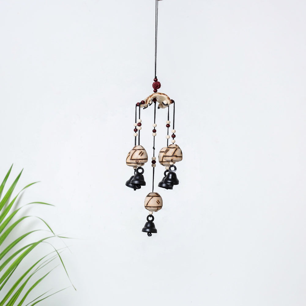 ITOKRI CRAFTS INITIATIVE 5 Bells - Hand Carved Khamhar Wood Wind Chimes
