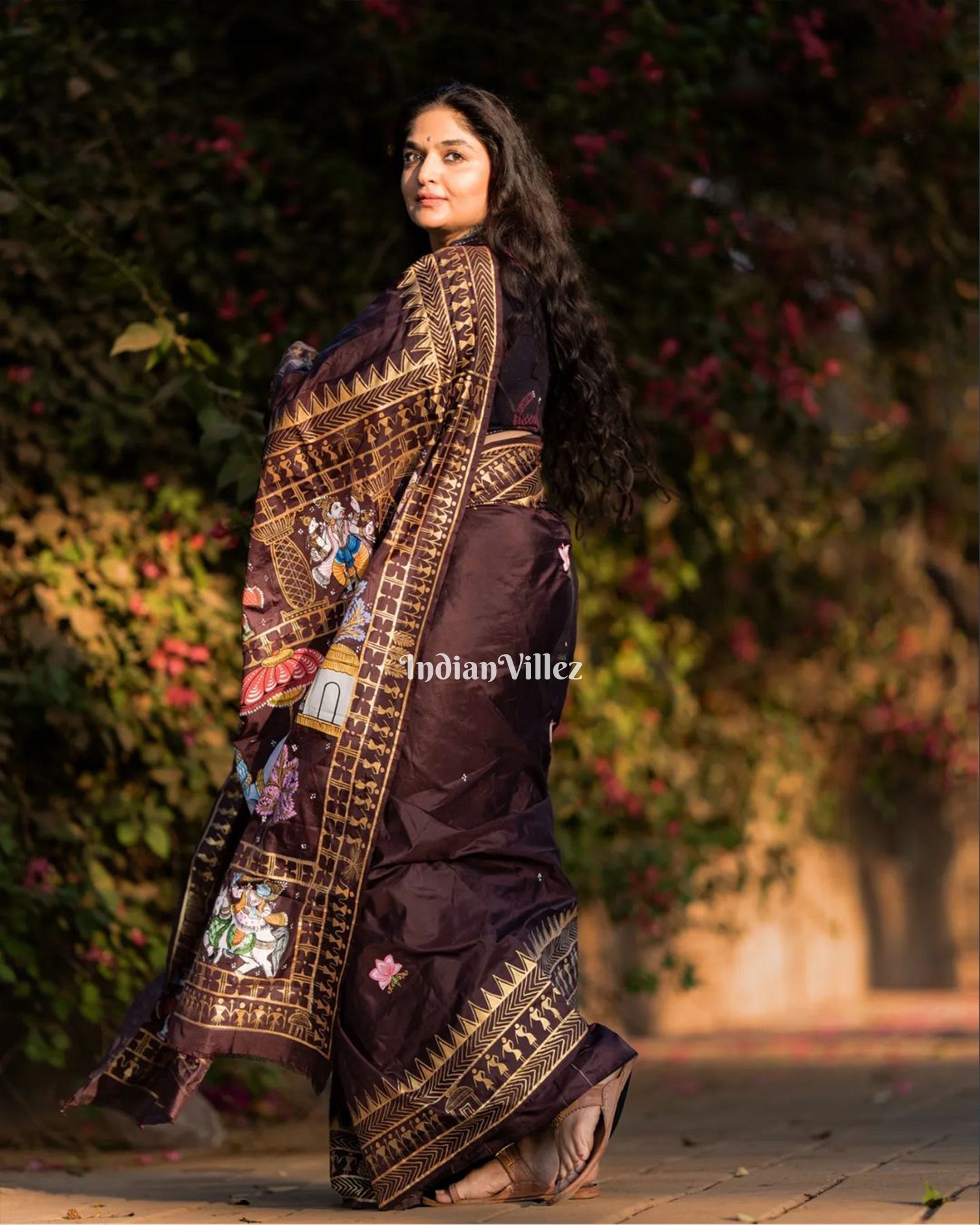 IndianVillèz Arjuna Bows to Navagunjara Pure Hand-Painted Pattachitra Saree