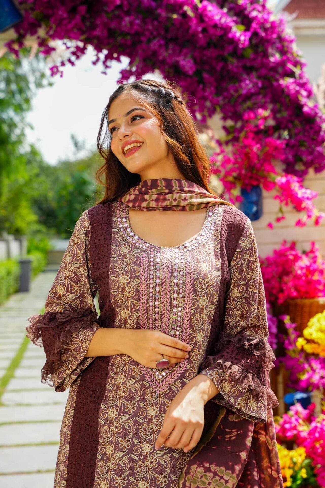 Idaho-o Lavish rayon straight suit set - view 6