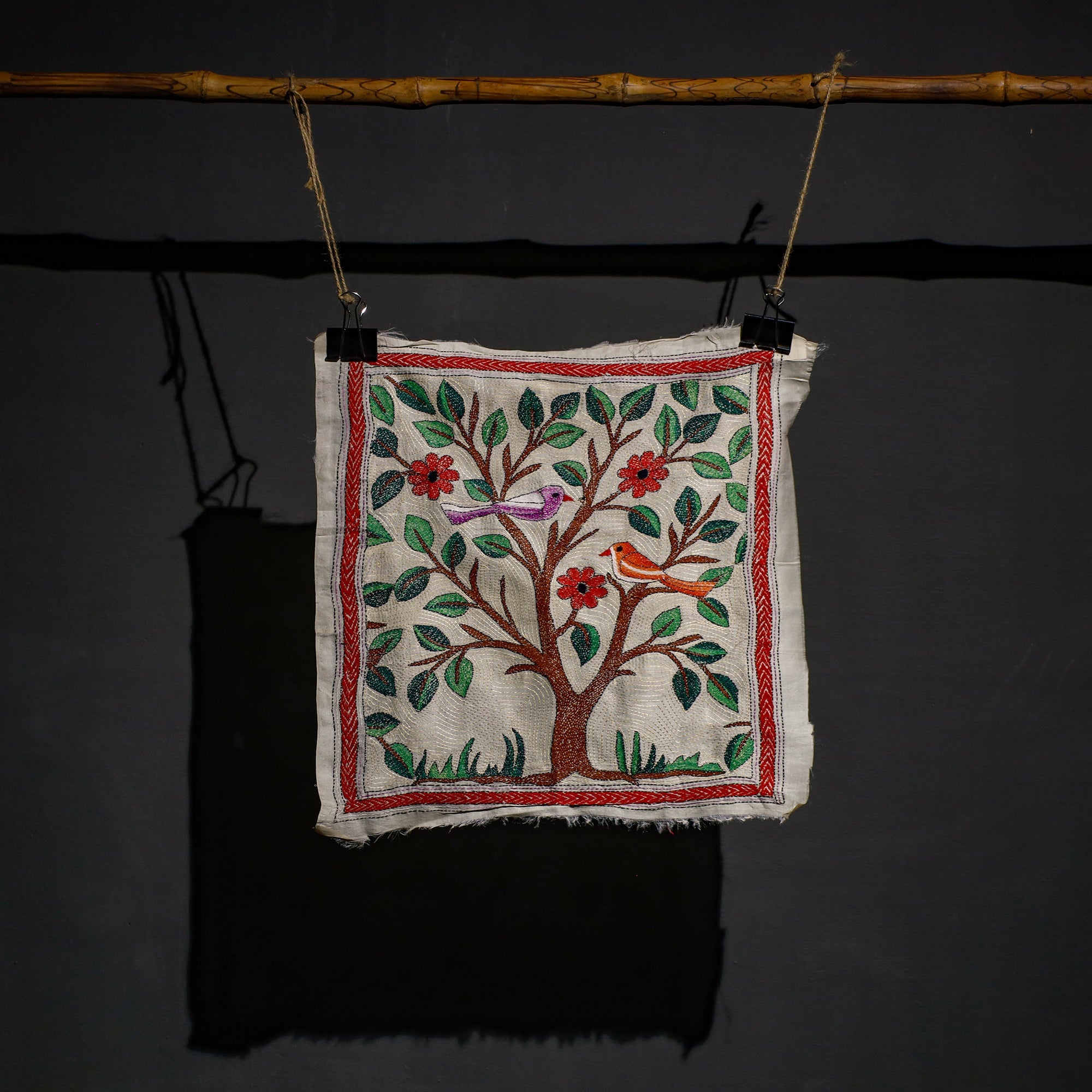 KHUSHBASH - HAPPY LOOM OF EAST Bengal Kantha Hand Embroidery Cotton Wall Hanging (19 x 20 in) 12