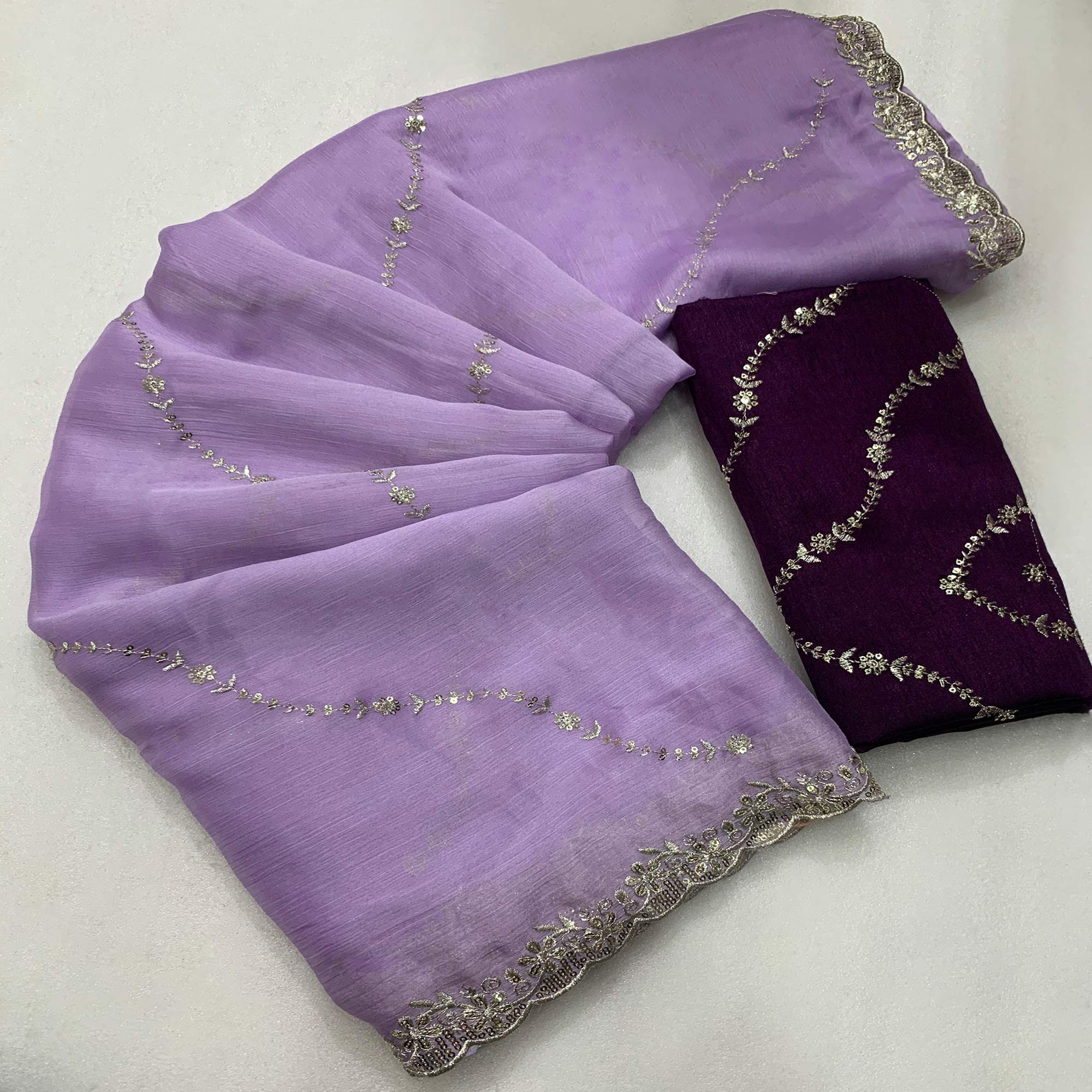 Peachmode Lavender Floral Sequins Embroidered Chiffon Saree