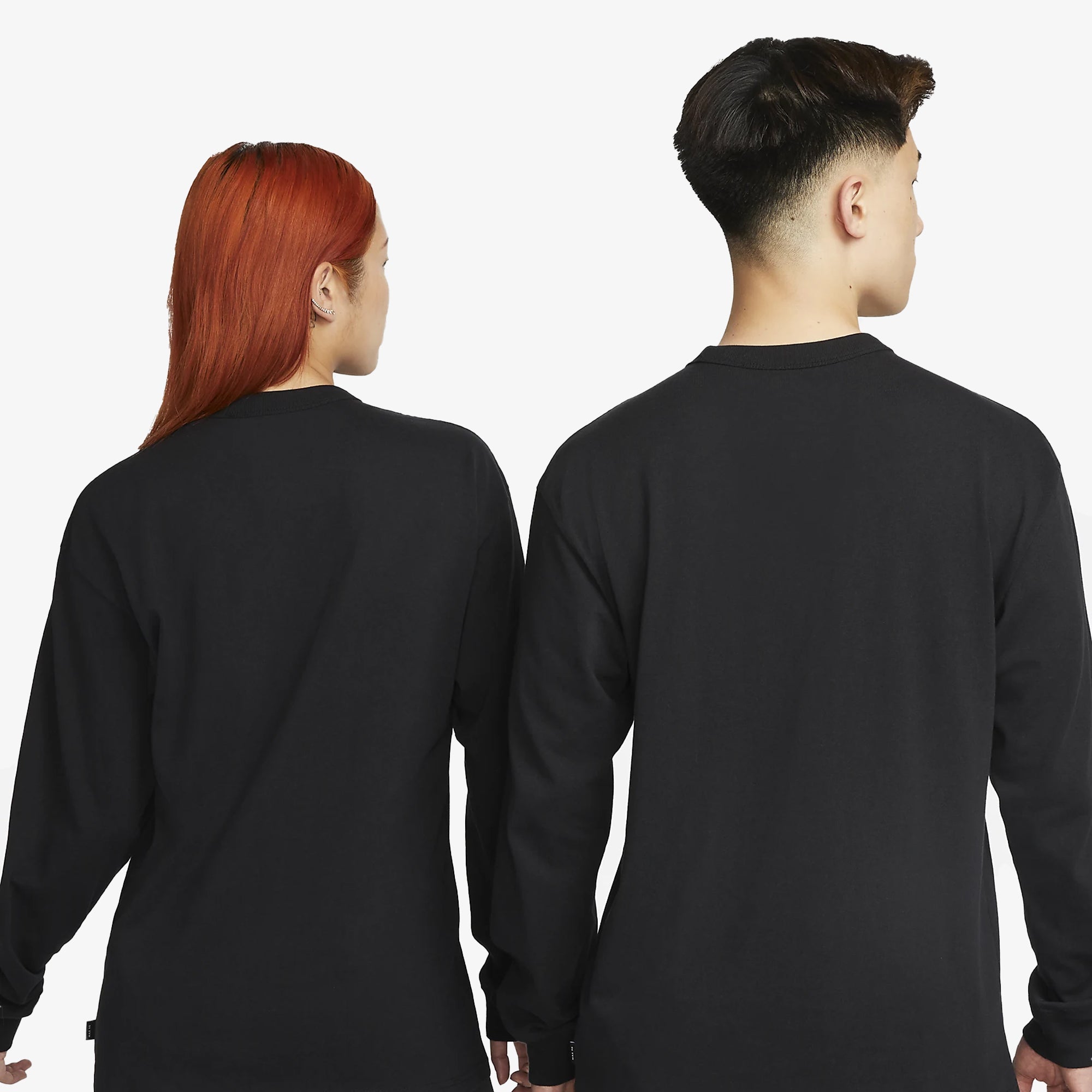 Nike | SPORTSWEAR PREMIUM ESSENTIALS { BLACK/BLACK