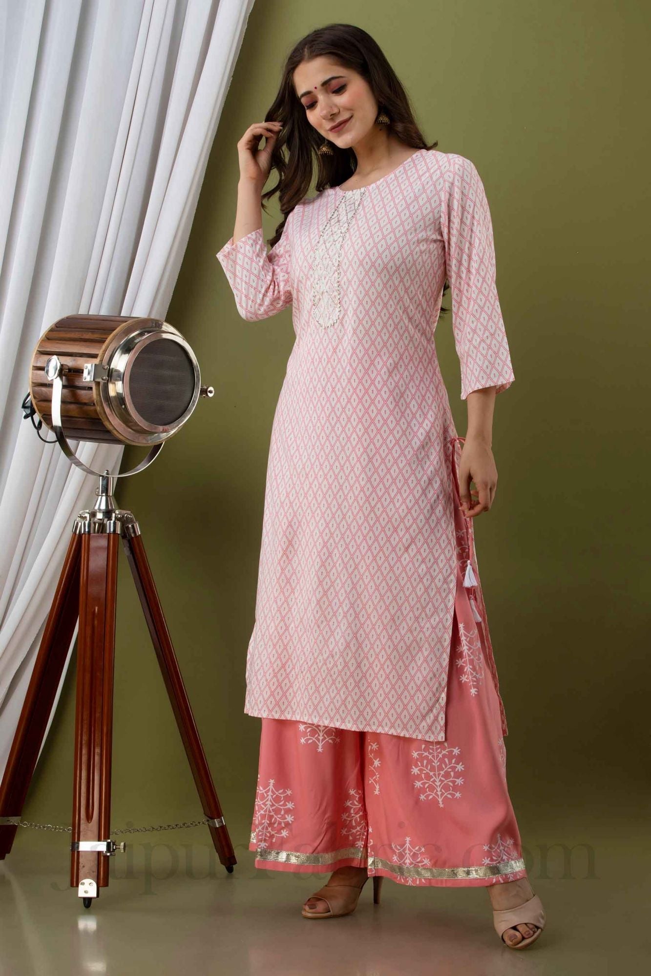JaipurFabric® Women Peach Cotton Kurti With Palazzo - view 5