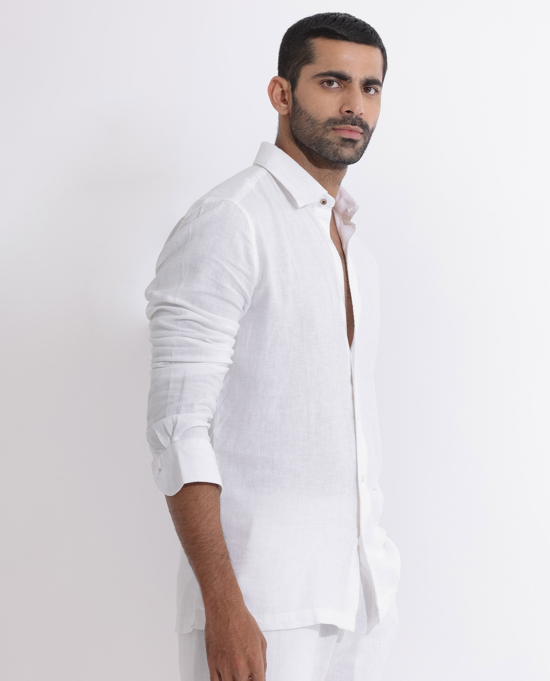 Rare Rabbit Men's Lunet White Linen Full Sleeves Solid Shirt - view 7