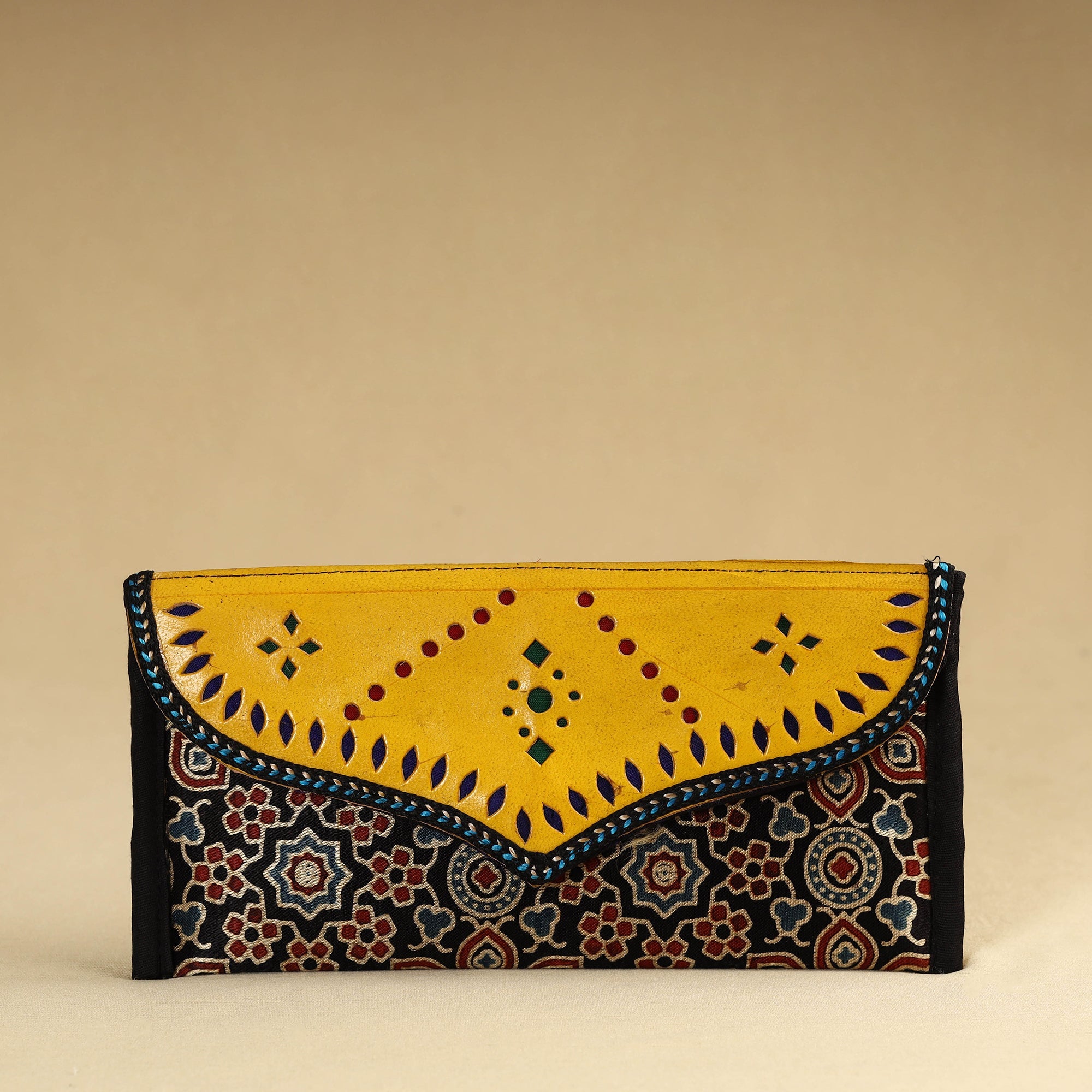 ANCHAL BIJLANI PATHUBHAI Black - Kutch Embroidery Mashru Silk Handmade Leather Wallet 02