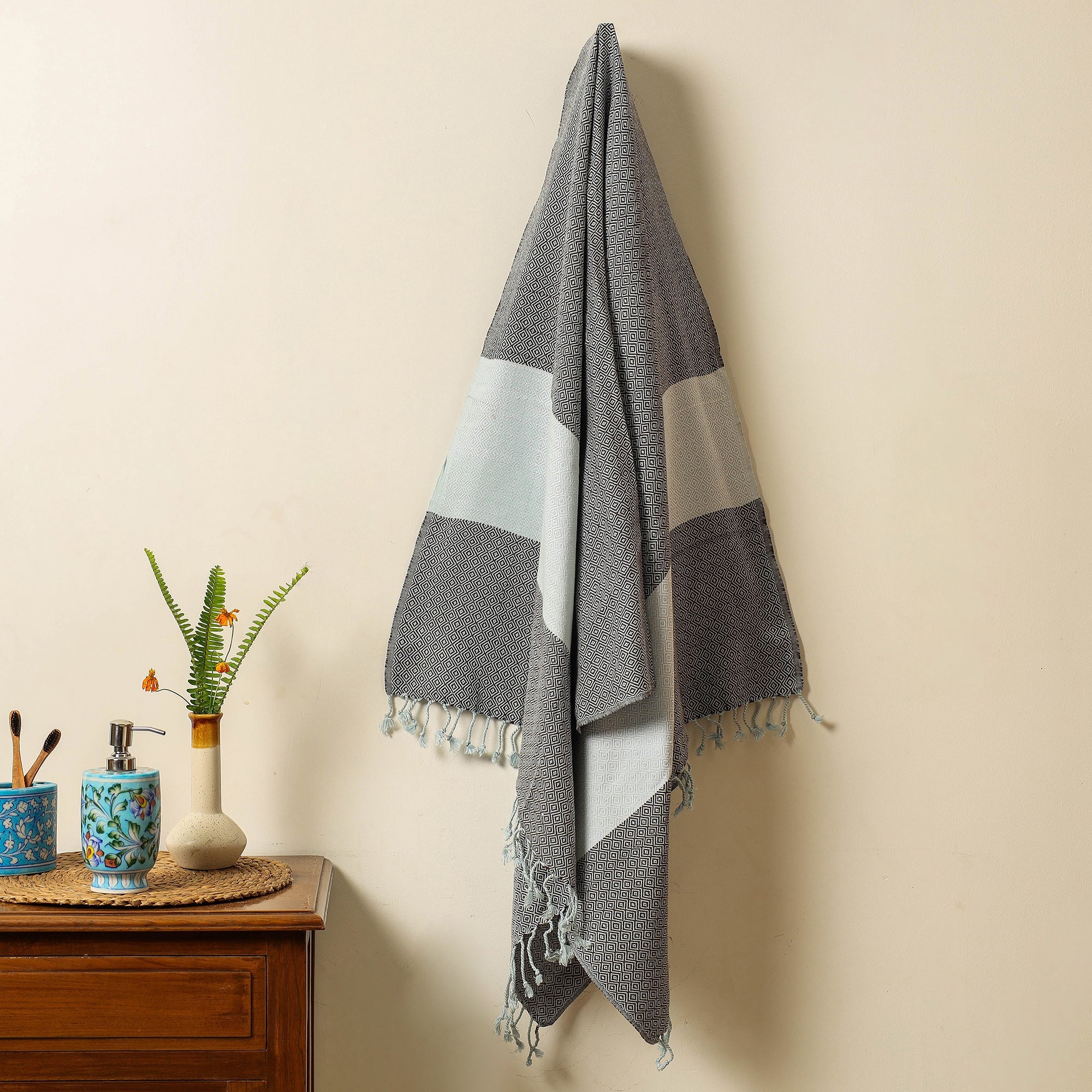 HANDLOOM VIRASAT Black - Handloom Cotton Towel with Tassels from Bijnor by Nizam