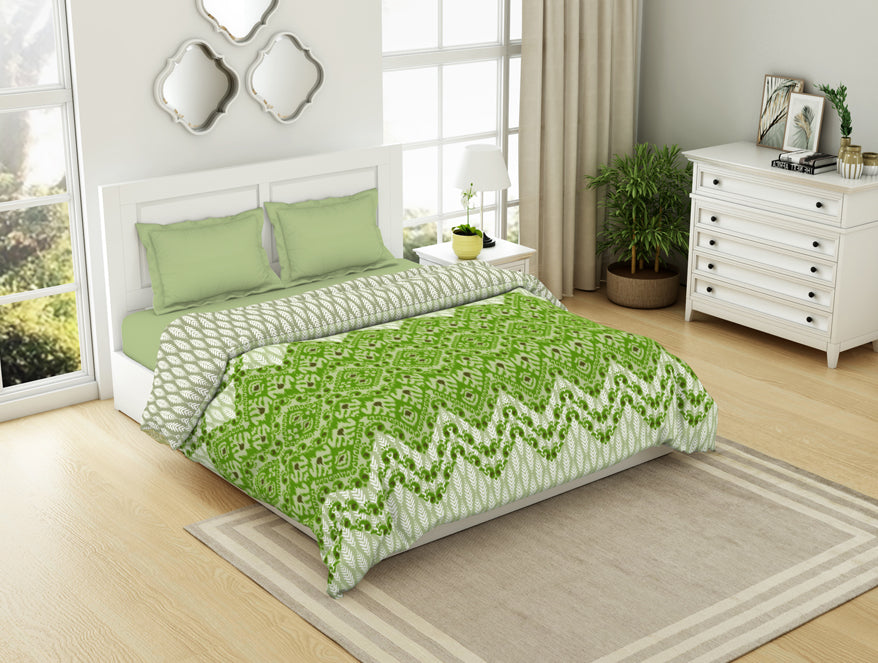 Spaces India Geometric Titanite - Green 100% Cotton Shell Double Quilt / AC Comforter - Ikkat By Spaces - view 2