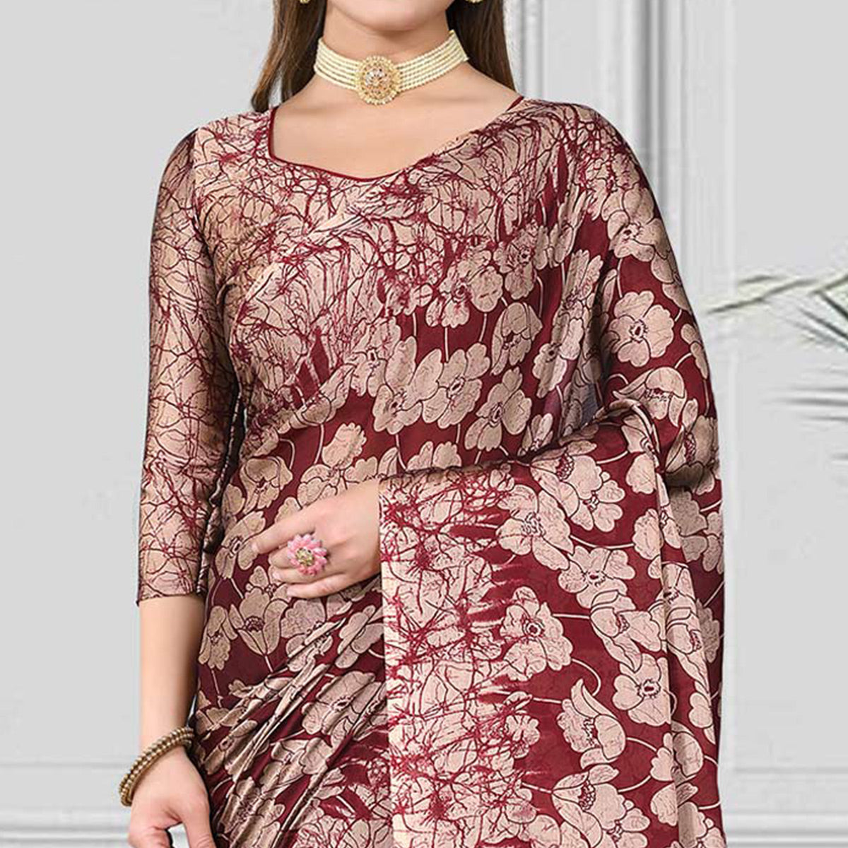 Peachmode Maroon Floral Printed Chiffon Saree - view 2
