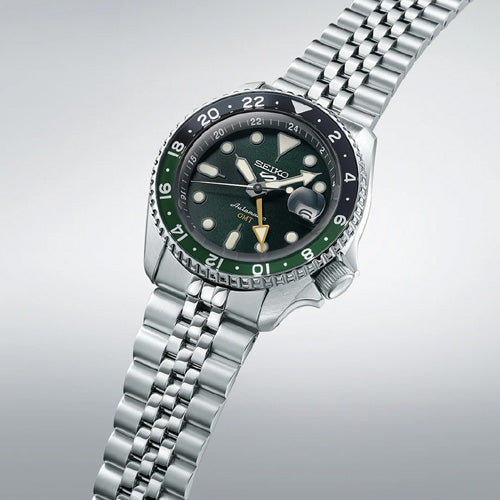 Seiko 5 Sports Green Dial Men 42.5mm SSK035K1 - view 2