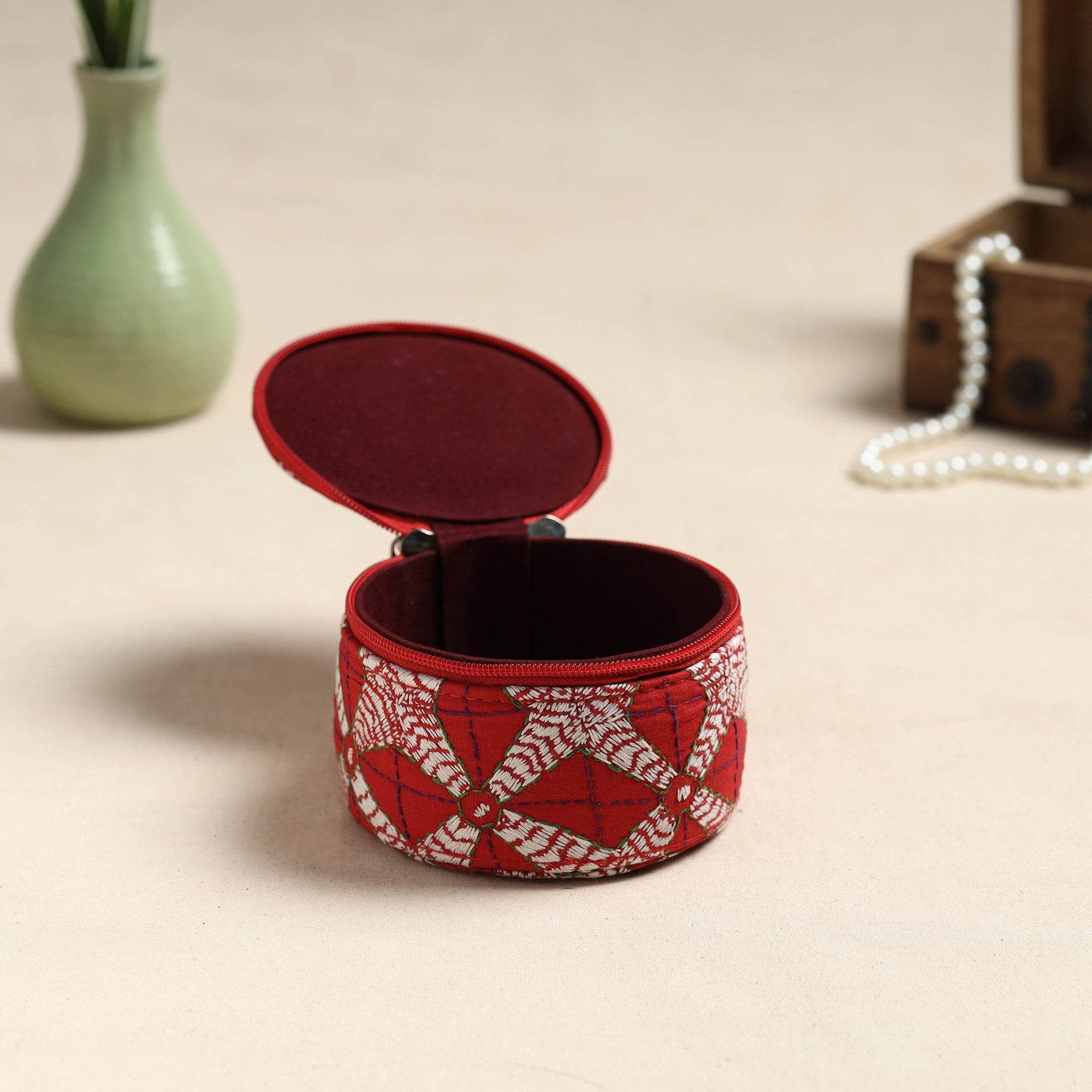 ASALKAAR Bengal Kantha Work Handcrafted Round Utility Box - view 2