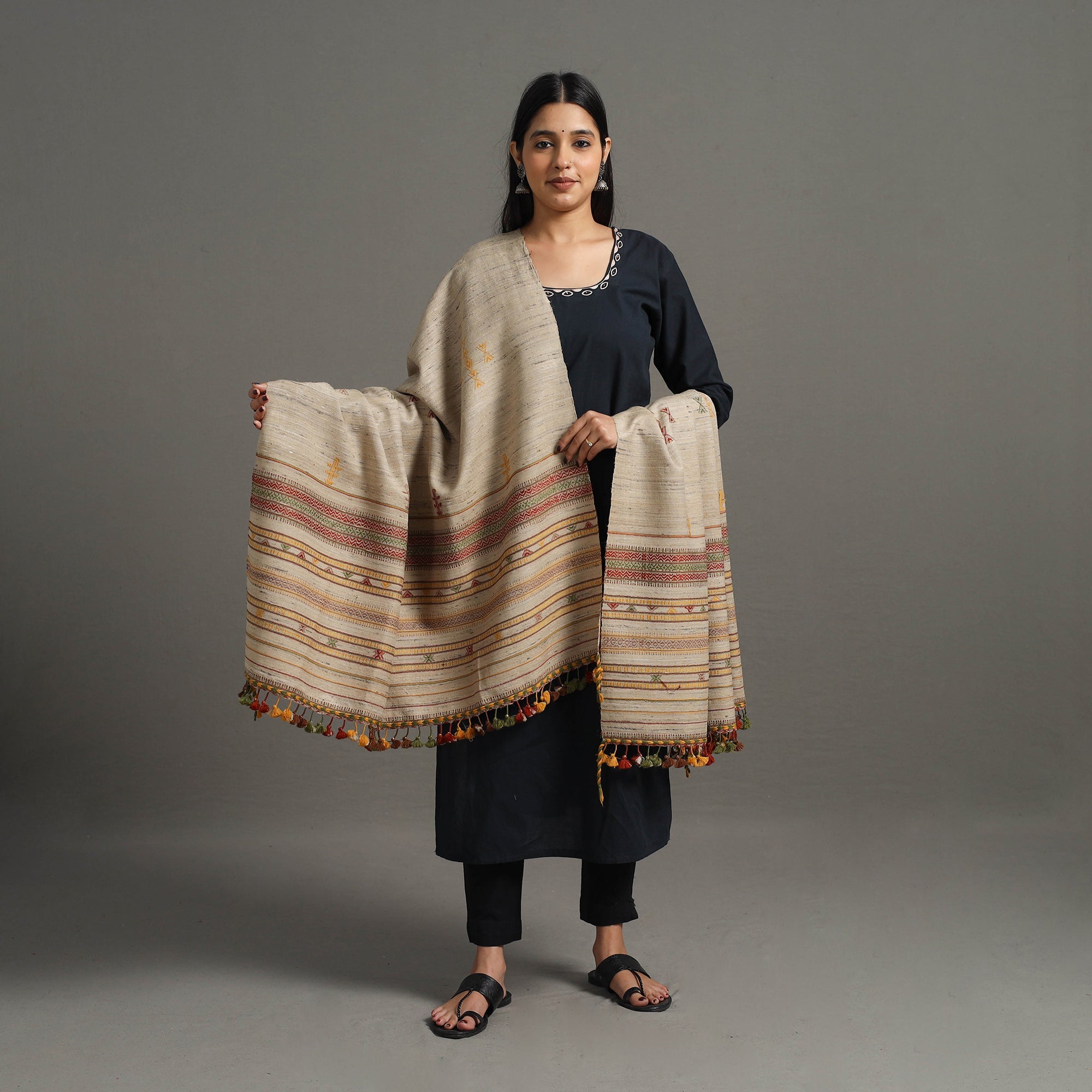 VANKAR BHIMJI KANJI Brown - Kutch Embroidery Handwoven Silk x Woolen Shawl 35 - view 2