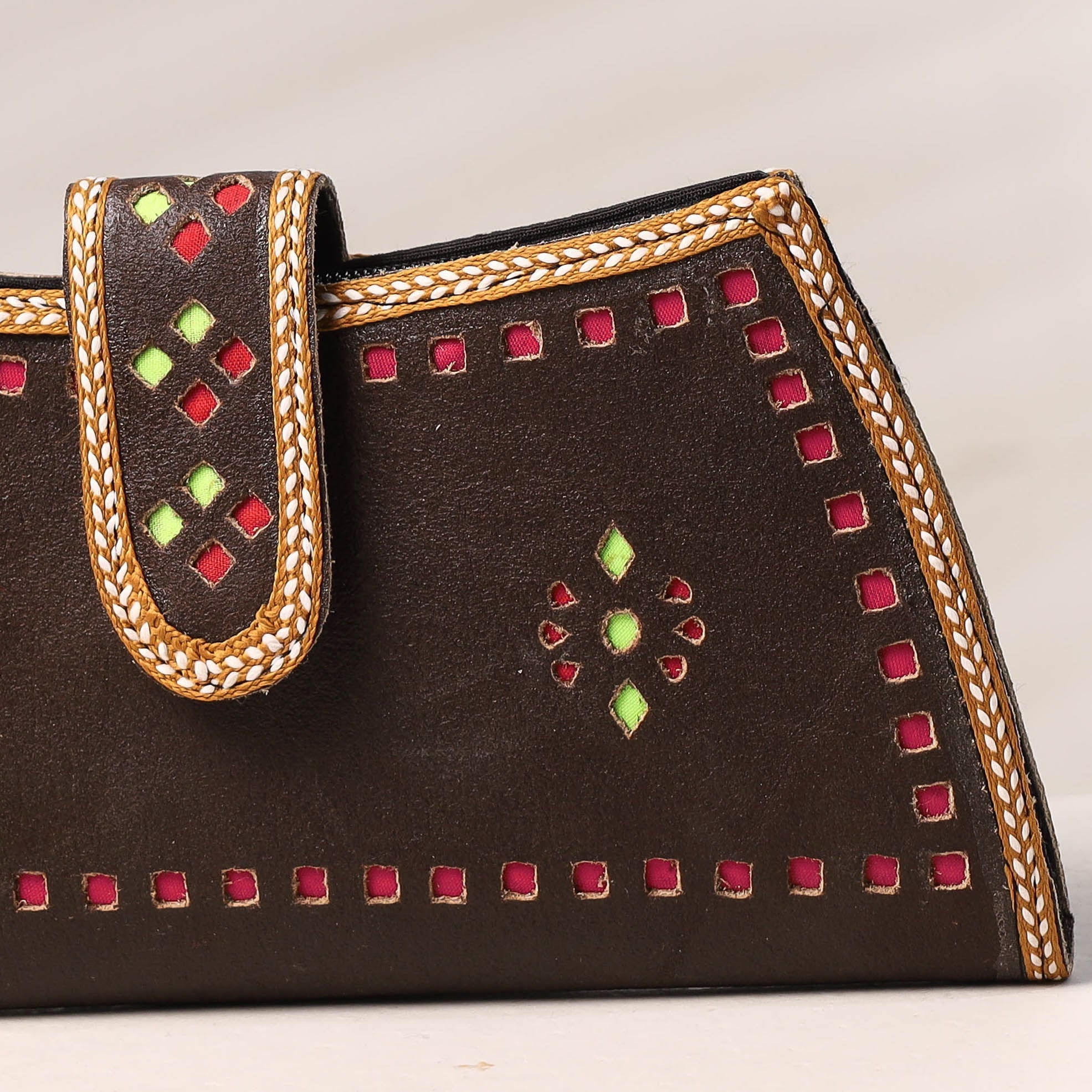 KACHCHH JI CHHAAP Brown - Handcrafted Kutch Leather Clutch / Wallet - view 2