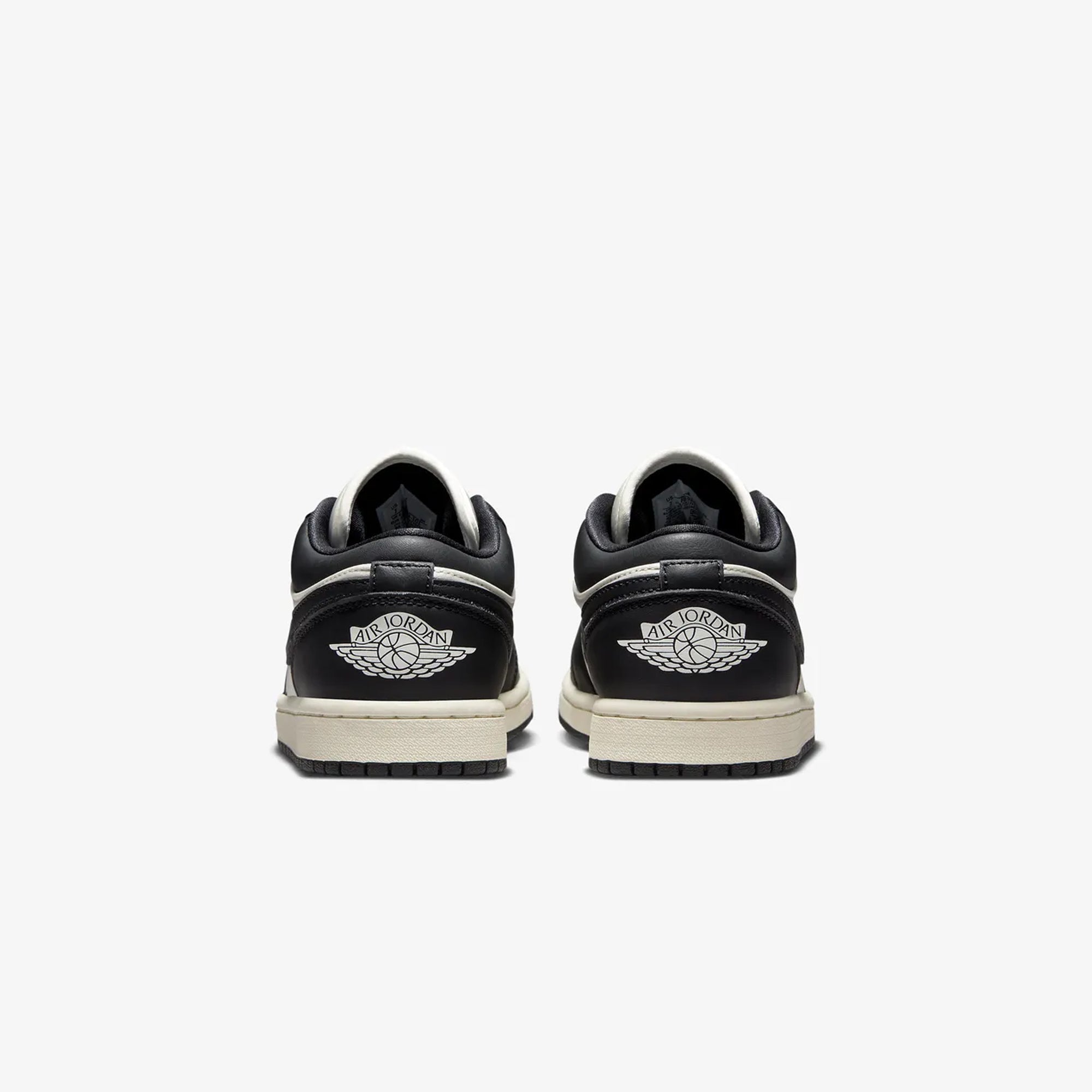 Jordan | AIR JORDAN 1 SE { SAIL/BLACK-SAIL - view 2