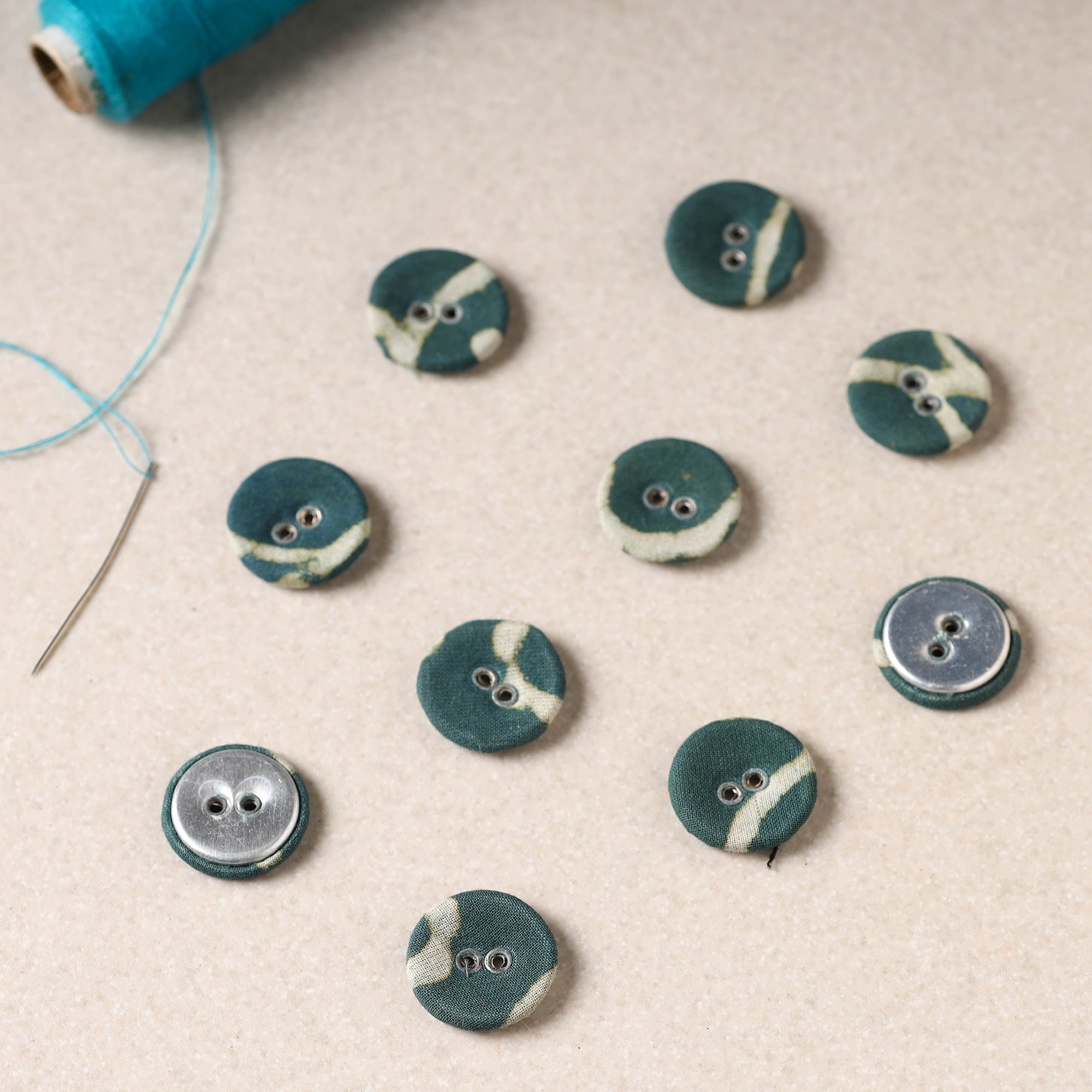 BUTTON BAAZ 1.5cm Buttonbaaz Handmade Button Medium (Set of 10) 57
