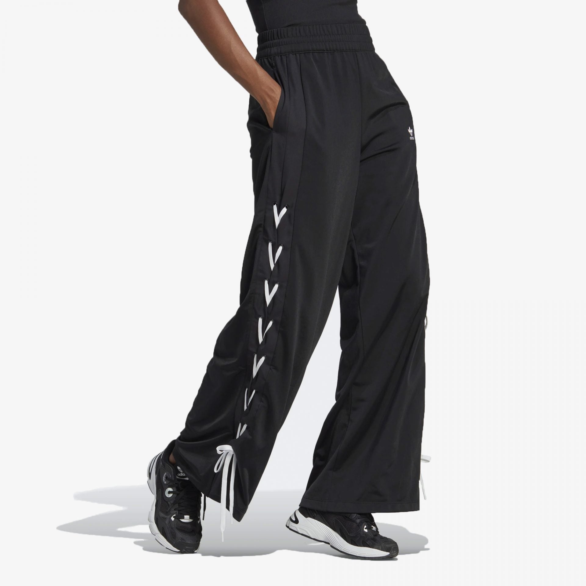 Adidas Originals | PANTS ALWAYS ORIGINAL PIERNA ANCHA CON CORDONES { BLACK