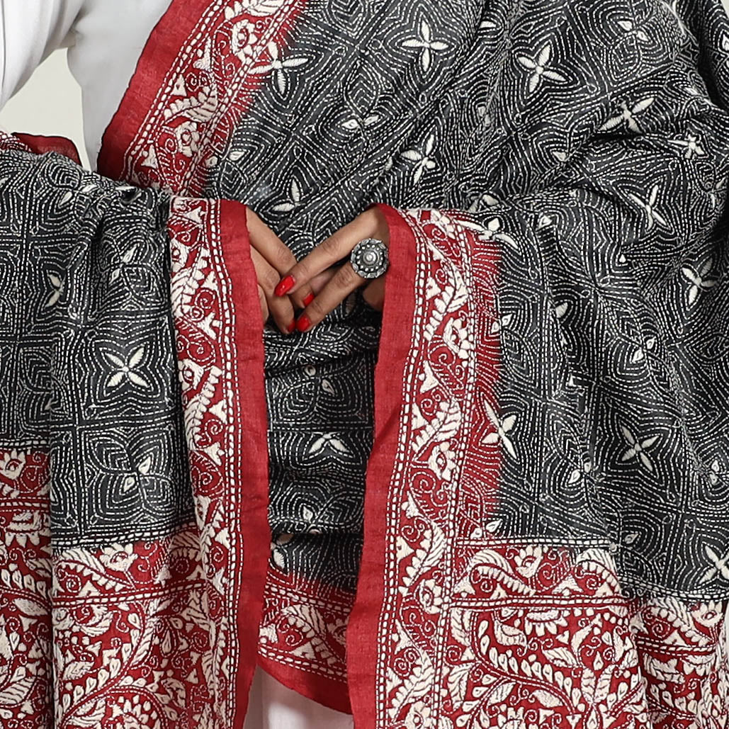 KHUSHBASH - HAPPY LOOM OF EAST Black - Handloom Tussar Silk Bengal Kantha Embroidery Dupatta 15 - view 4