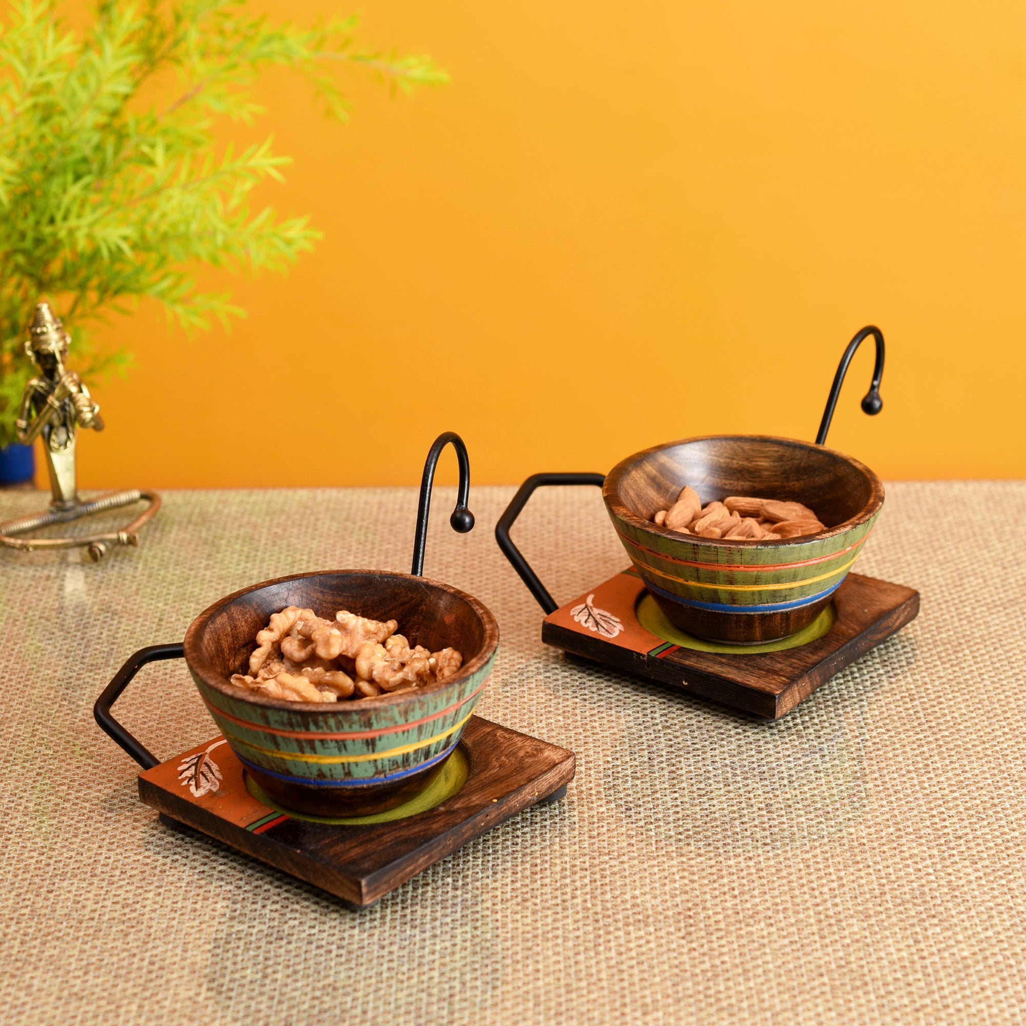 ART CREATIONS BY SUMAN SONTHALIA Brown - Hook-ed Snack Bowl with Square Tray Two Sets (6.5x4x4.5/6.5x4x4.5)