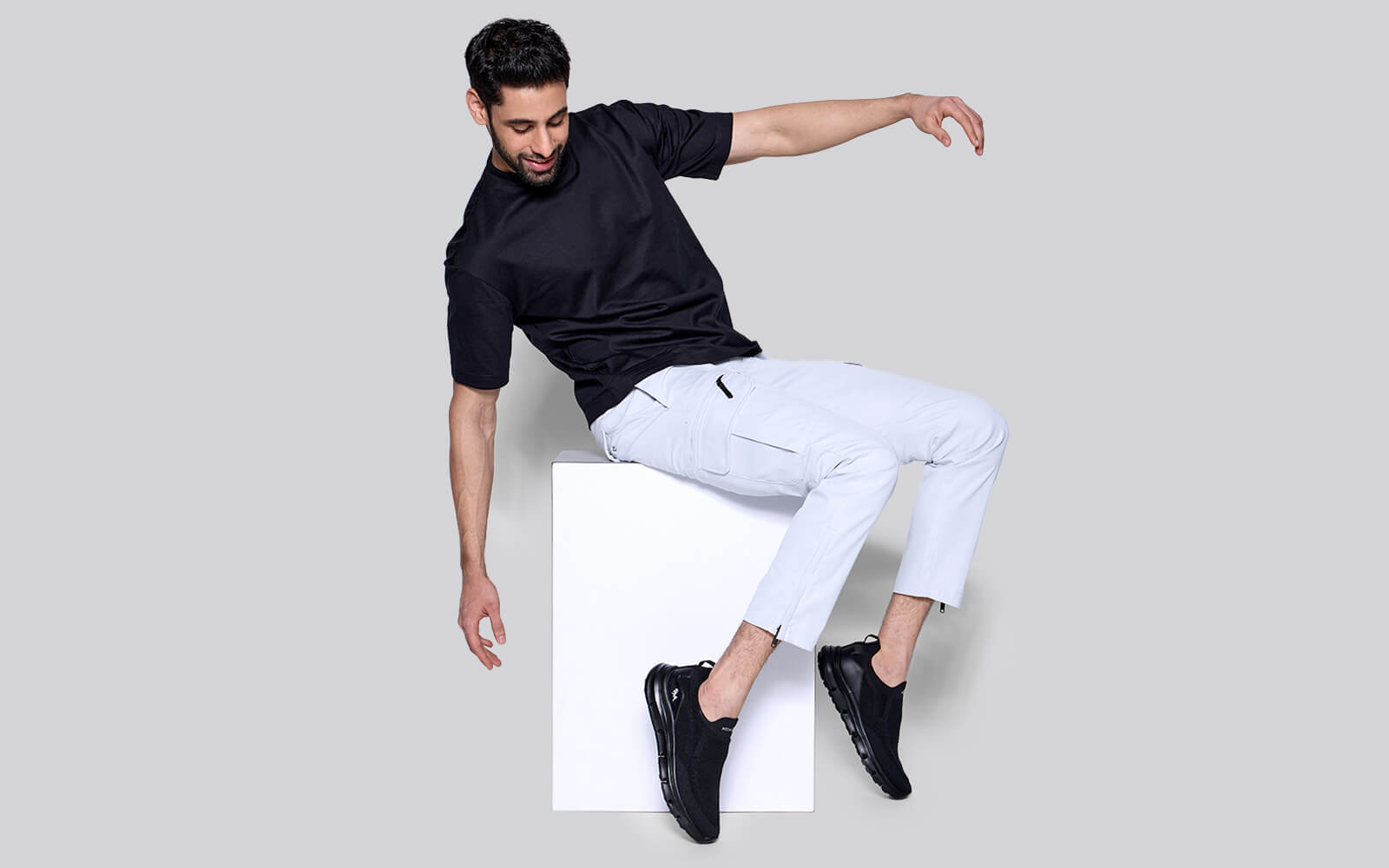 Neeman's Breathe Ease Slip Ons : Black - view 10
