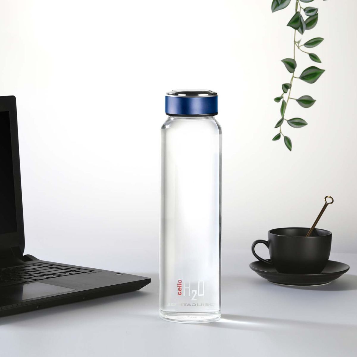 Cello H2O Borosilicate Glass Water Bottle, 1000ml - view 2