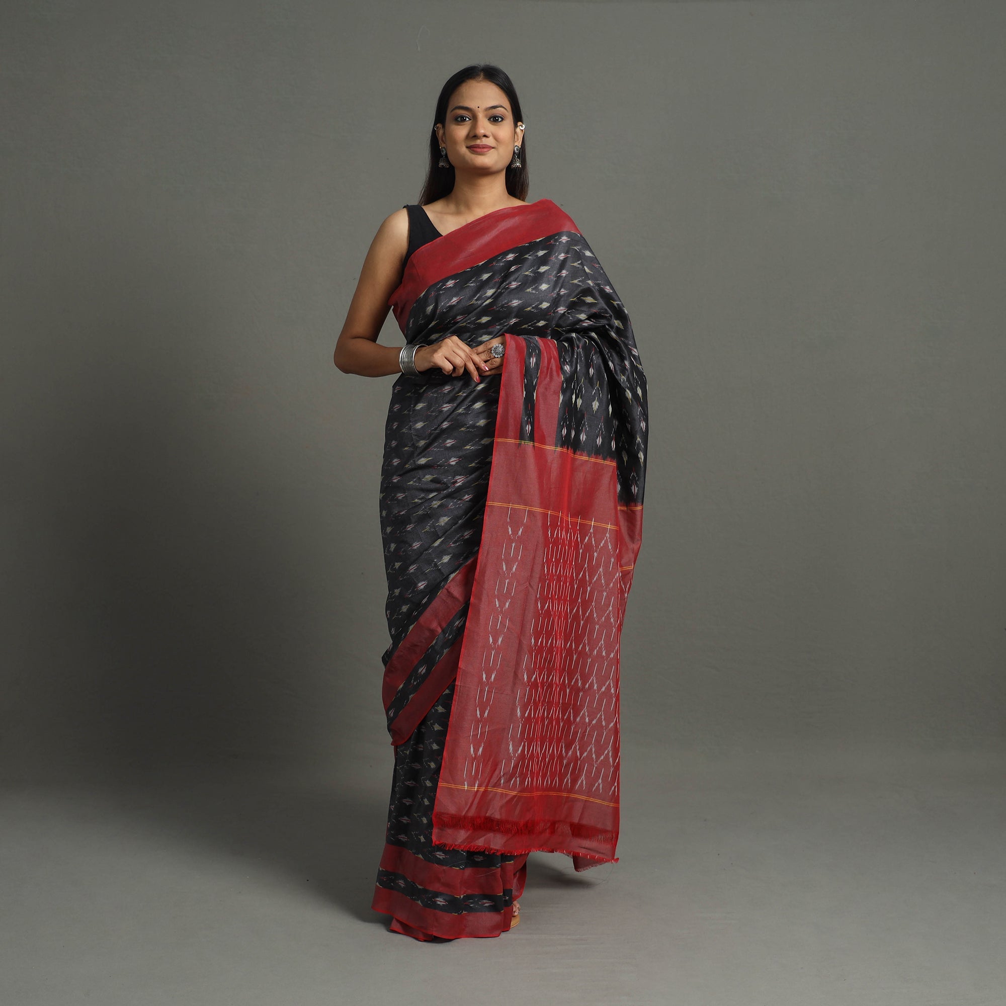 SOUTH KARGHA Black - Mercerised Cotton Pochampally Ikat Saree 22