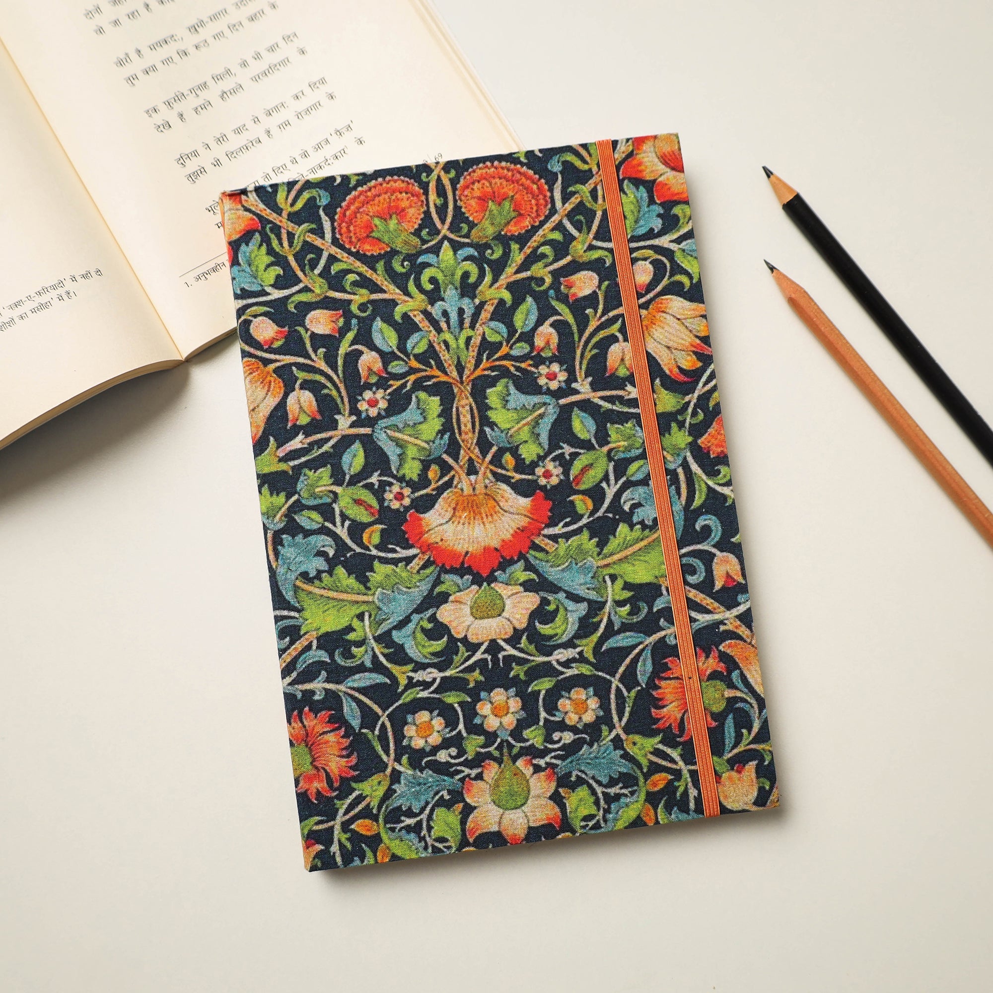 SUKRITI INPRINT Black - Floral Printed Handmade Elastic Closure Notebook (8 x 5 in)