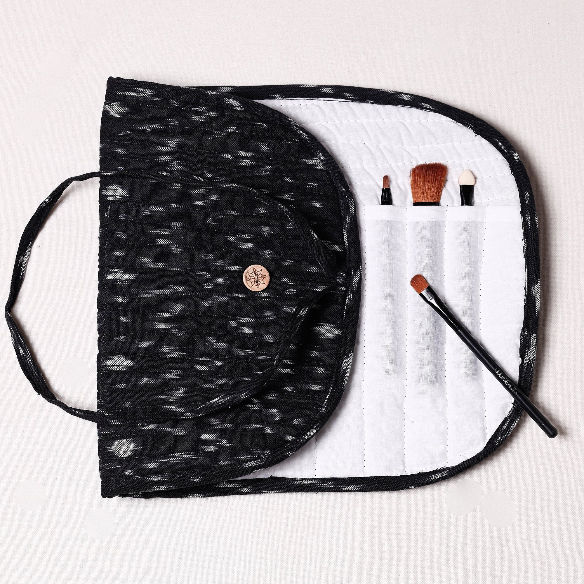 NOORI BAZAR Black - Ikat Fabric Multipurpose Segmented Make-up Brush Wrap Pouch/Case