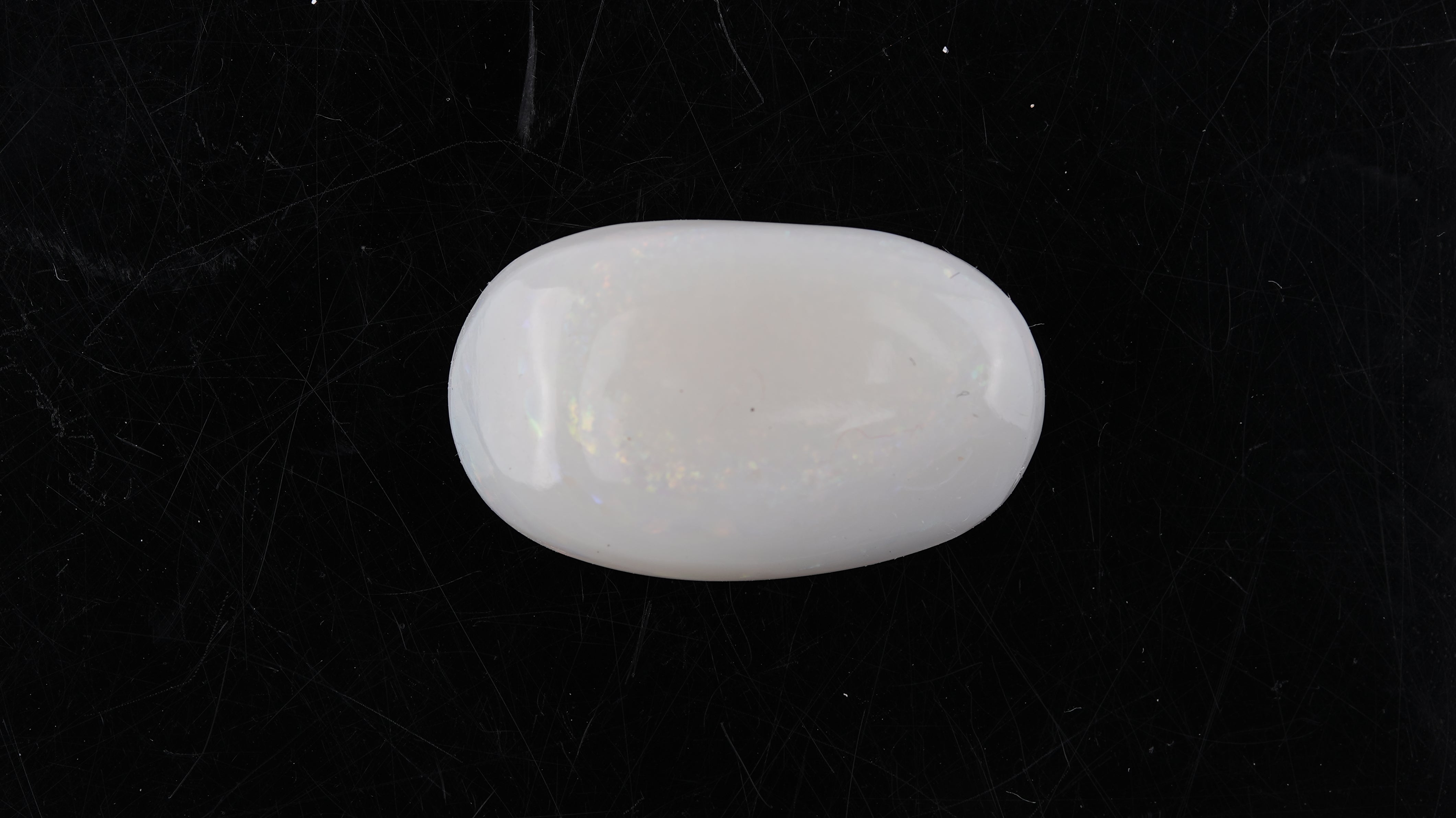 Gemsmantra Opal with Fire - 8.95 carats( 9.85 ratti)