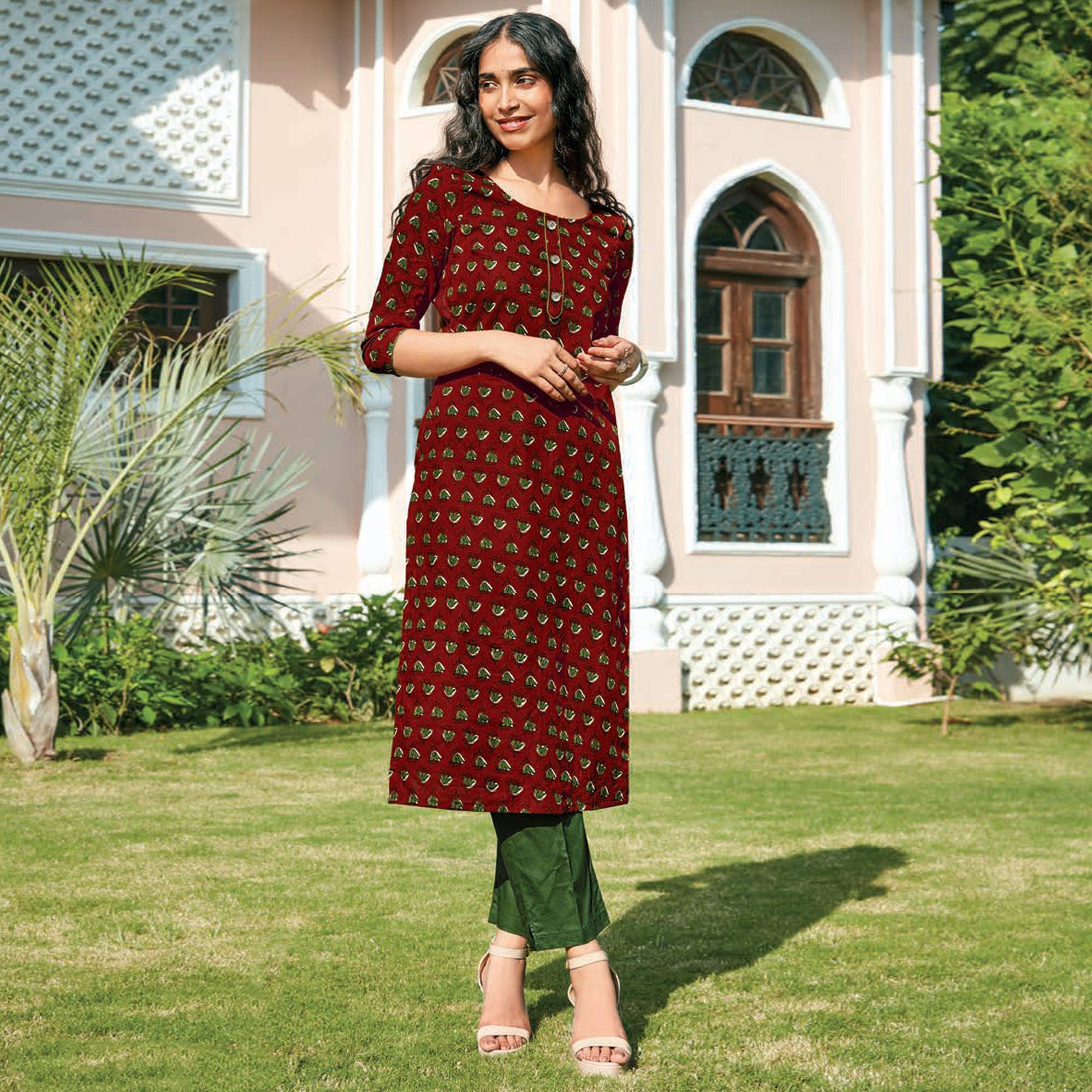 Peachmode Seller Maroon Floral Printed Cotton Blend Kurti