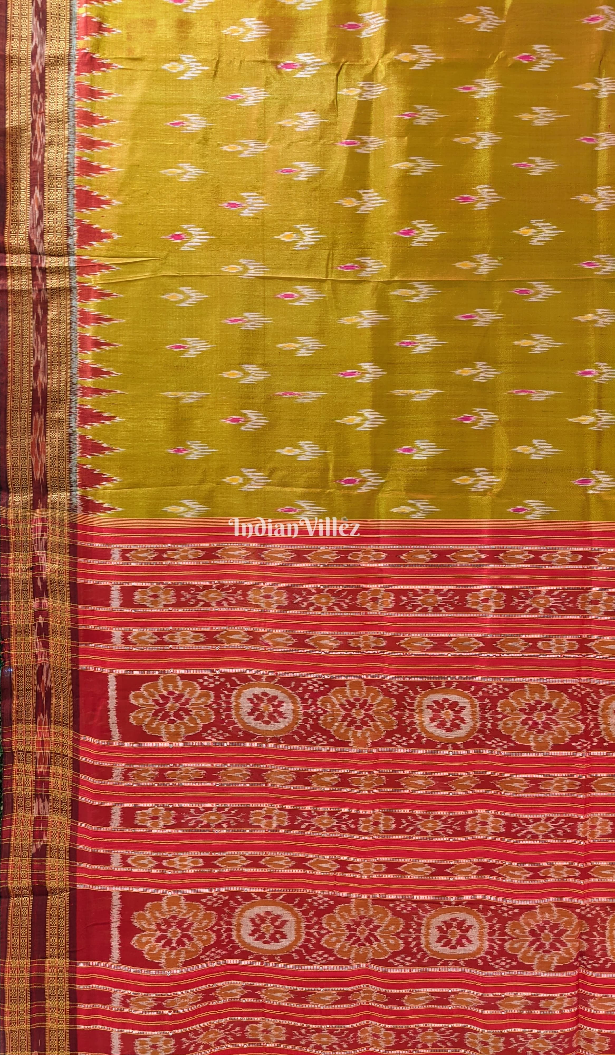 IndianVillèz Mehendi Dual Tone Mayur Chandrika Khandua Silk Saree - view 7