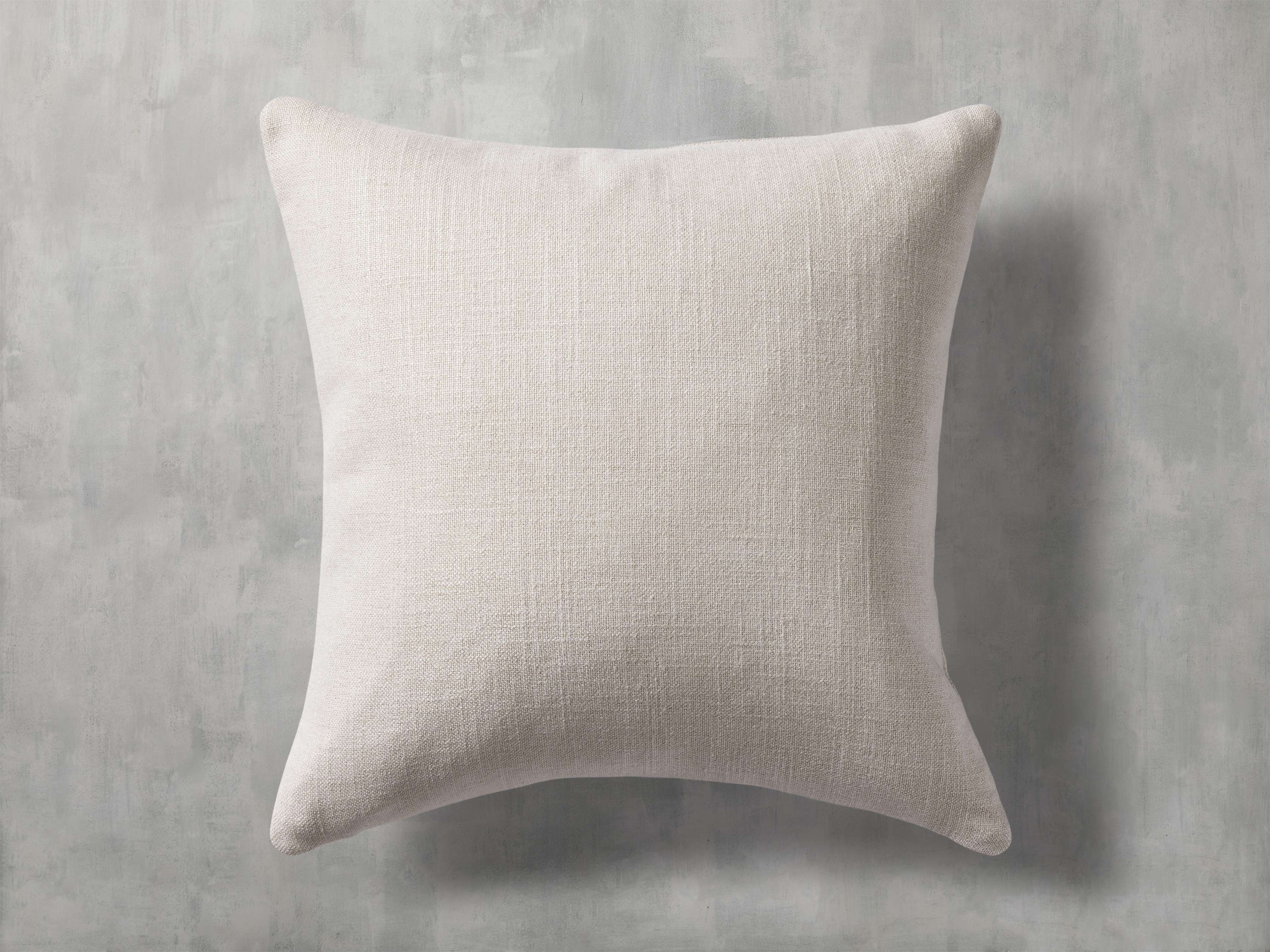Arhaus Izzy Pillow – IZZY LINEN