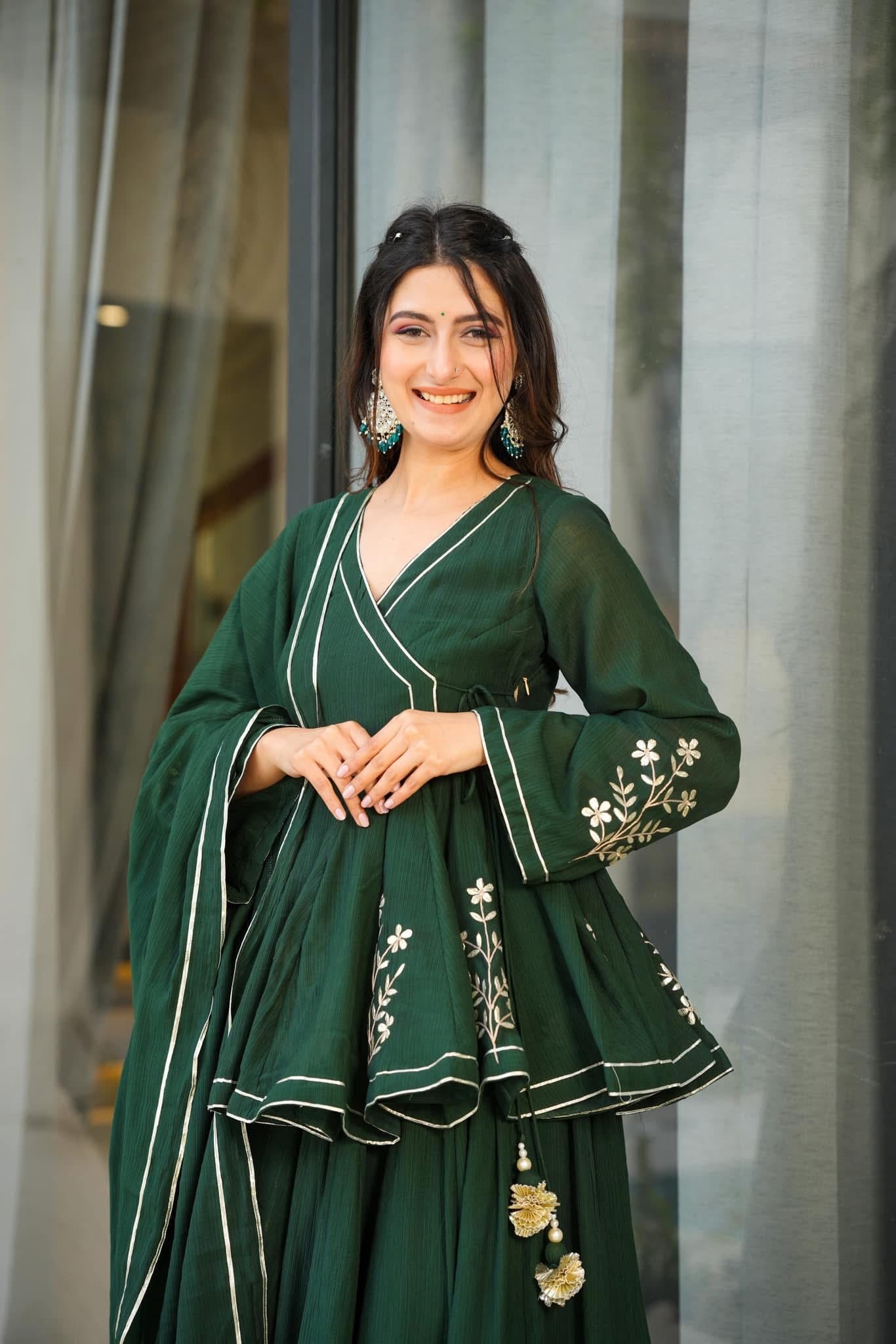 Idaho0 Bottle Green cosmos sharara set