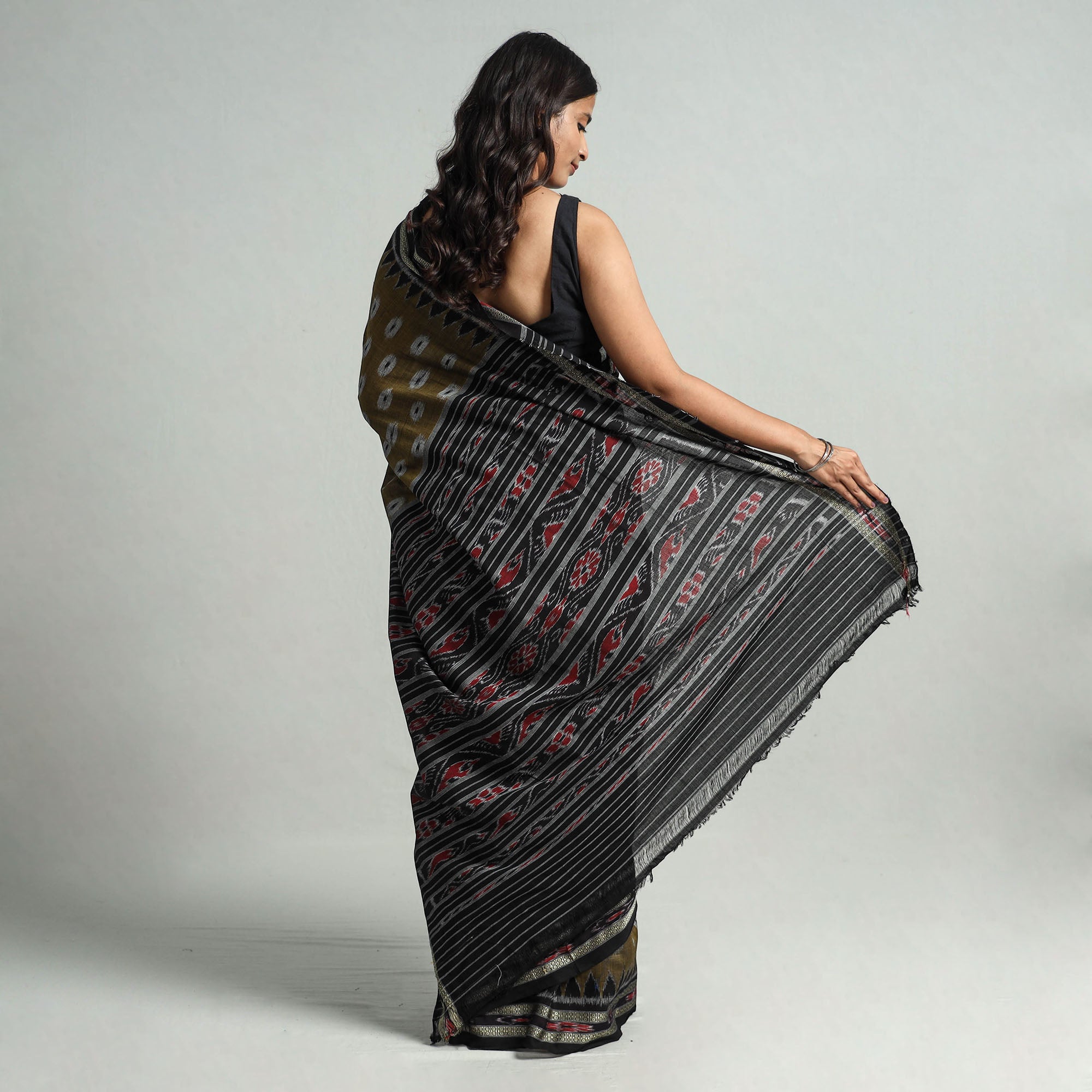 ASHOKA ASSEMBLE - CELEBRATING CRAFTS OF ODISHA Brown - Khandua Ikat Weave Handloom Cotton Saree 24 - view 6