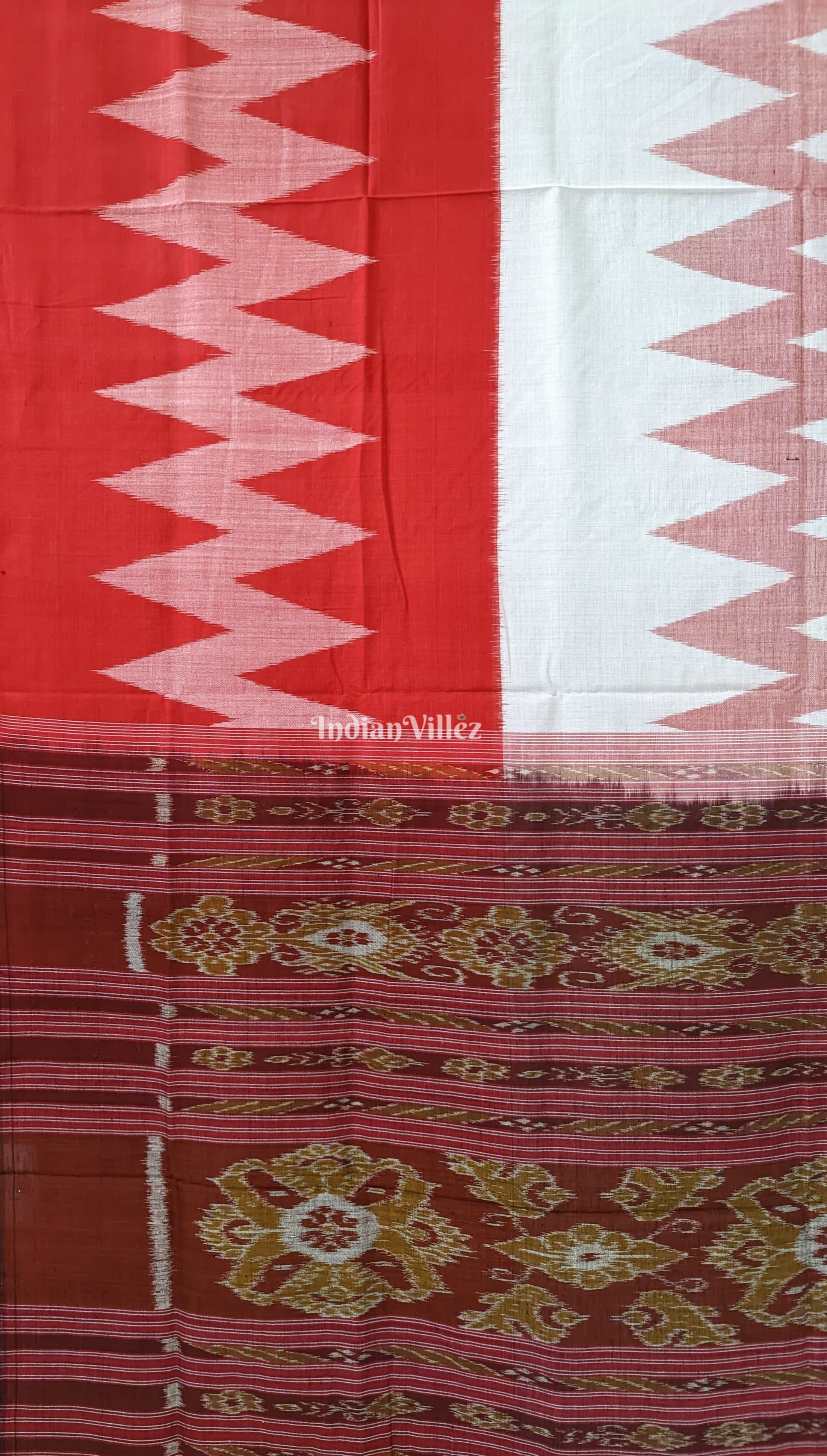 IndianVillèz Red White Green Maniabandha Odisha Ikat Cotton Saree - view 3