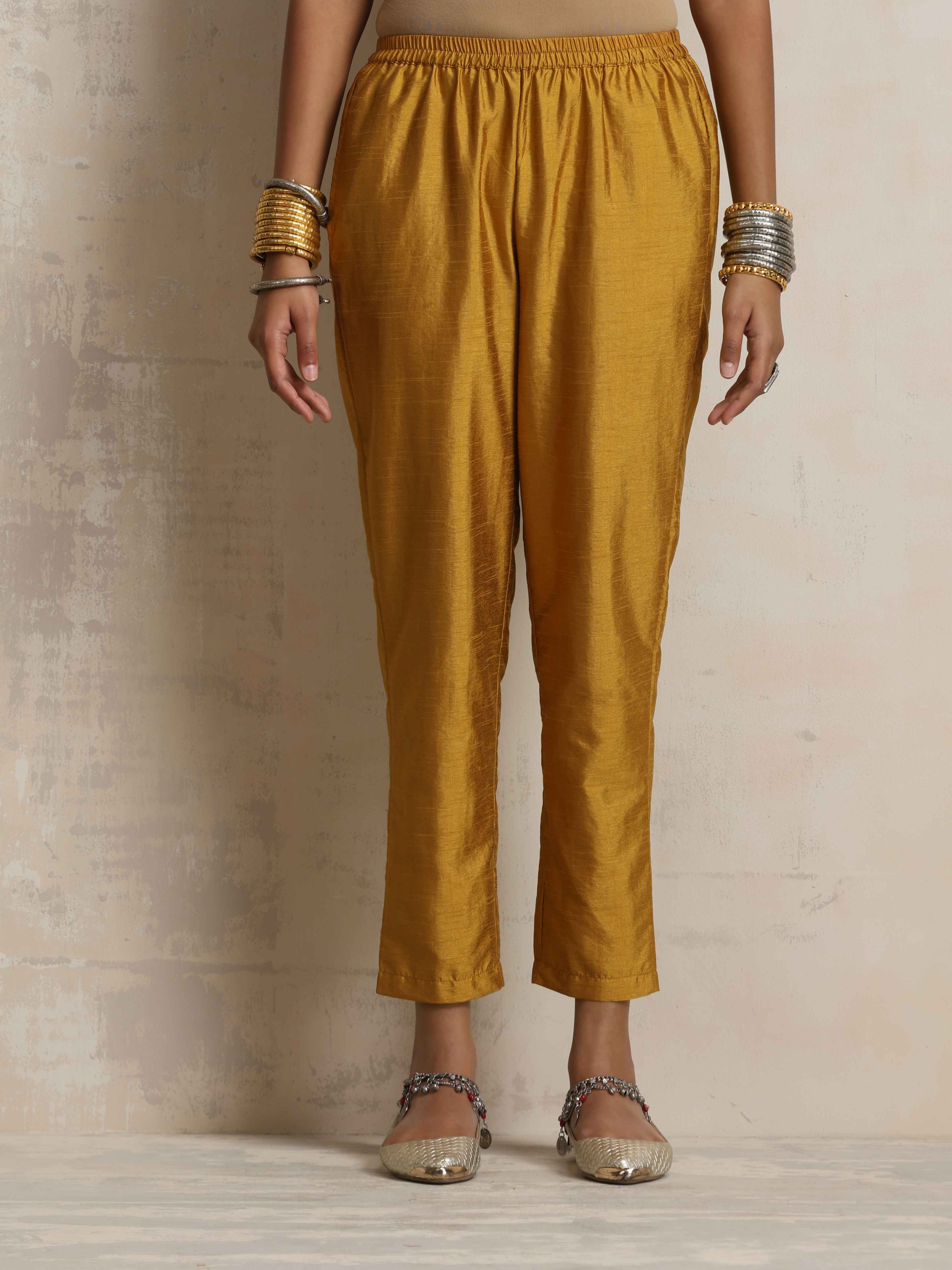 trueBrowns Cola Silk Kurta Set - view 7