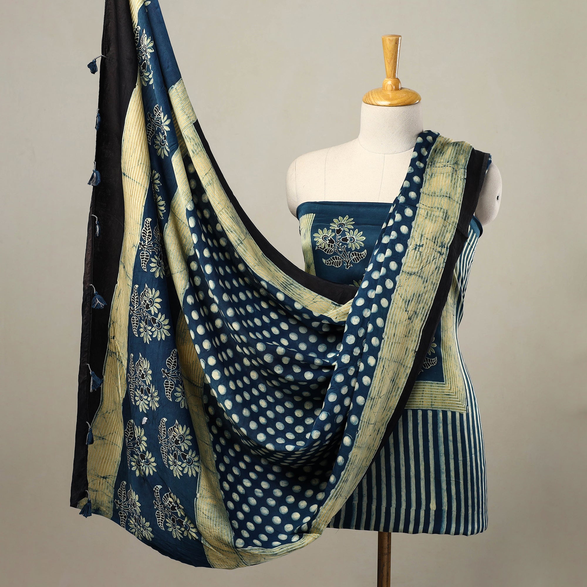RIYAZ ABDULMAJID KHATRI - AJRAKH Blue - 2pc Modal Silk Block Print Ajrakh Dress Material 01