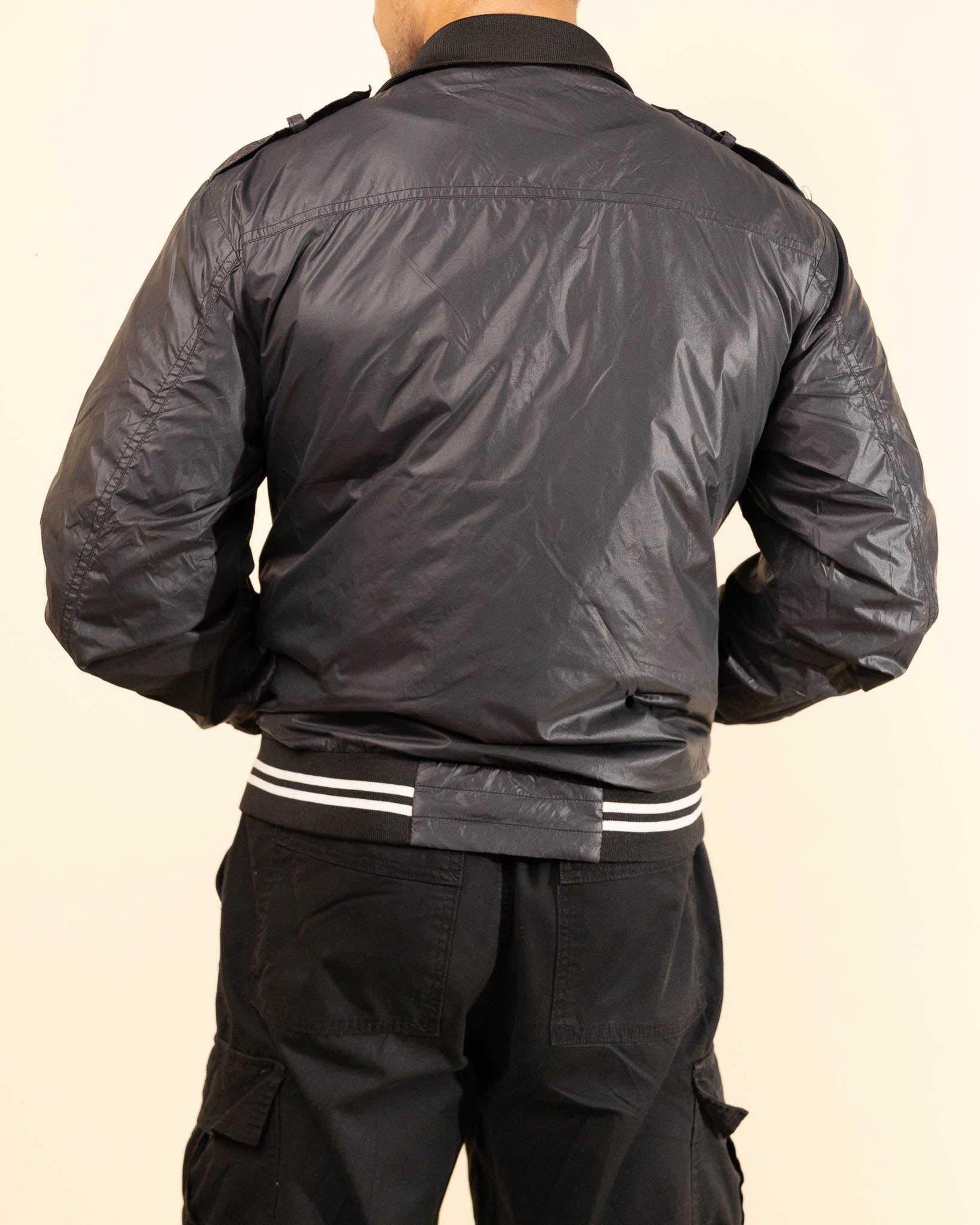 Moncler Delonix Windbreaker - view 3