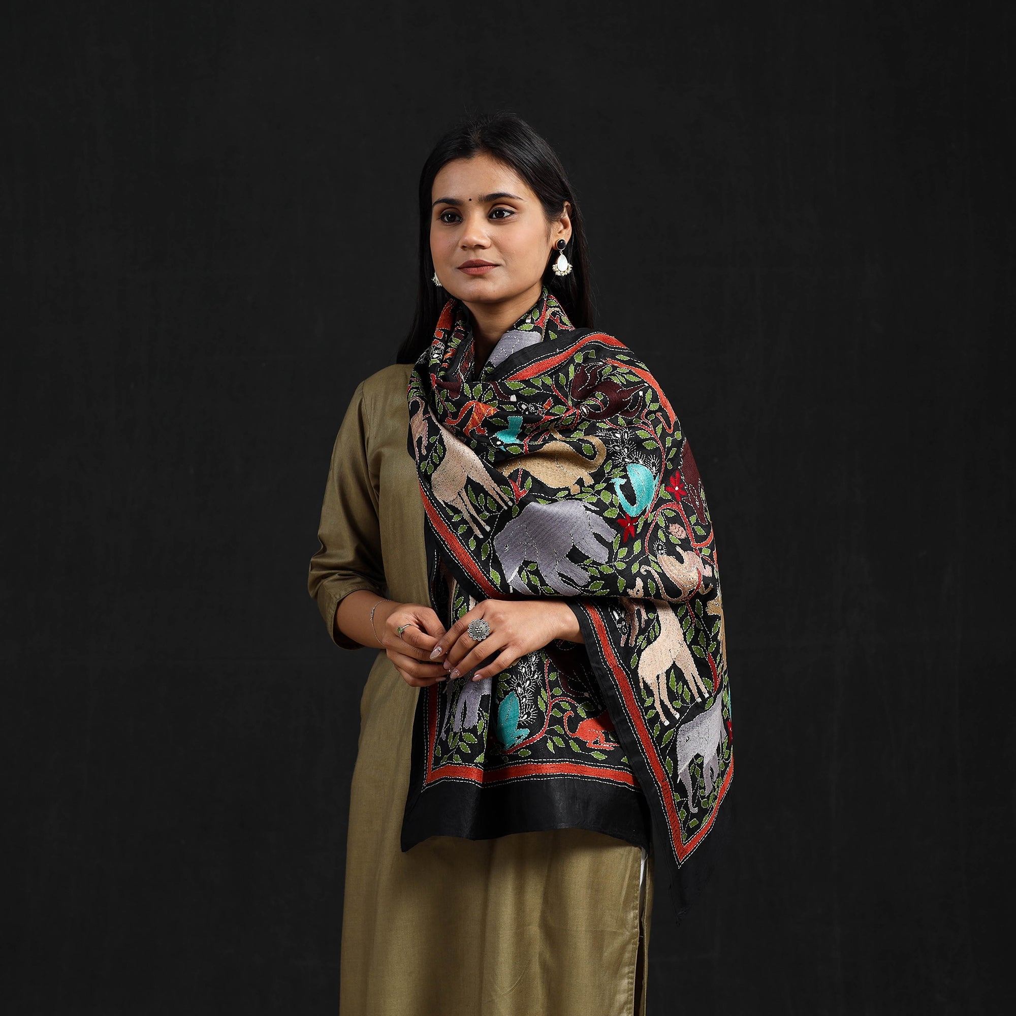 KHUSHBASH - HAPPY LOOM OF EAST Black - Handloom Silk Bengal Kantha Work Stole 30