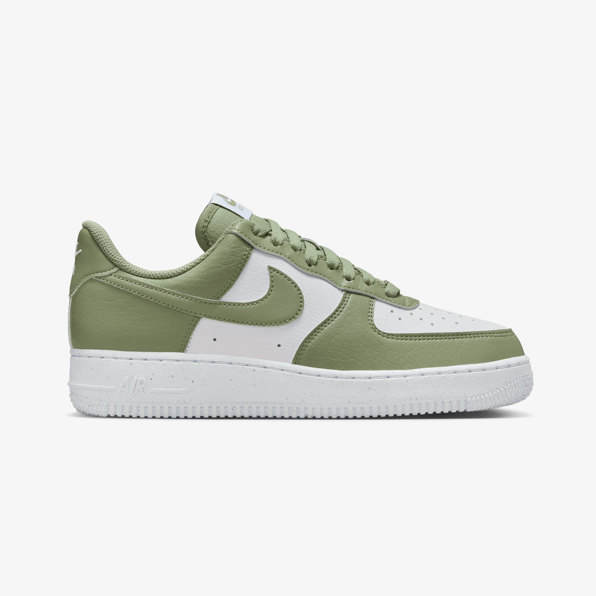 Nike | Air Force 1 '07 Next Nature { White/oil Green-white