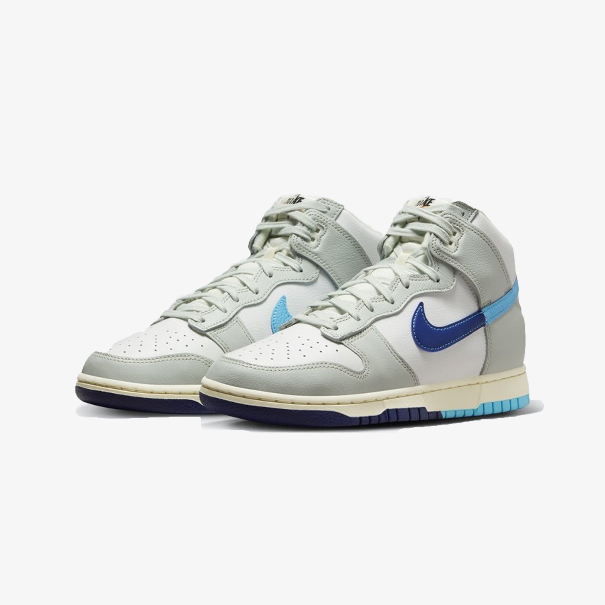 Nike | DUNK HIGH RETRO { SUMMIT WHITE/BALTIC BLUE-DEEP ROYAL BLUE