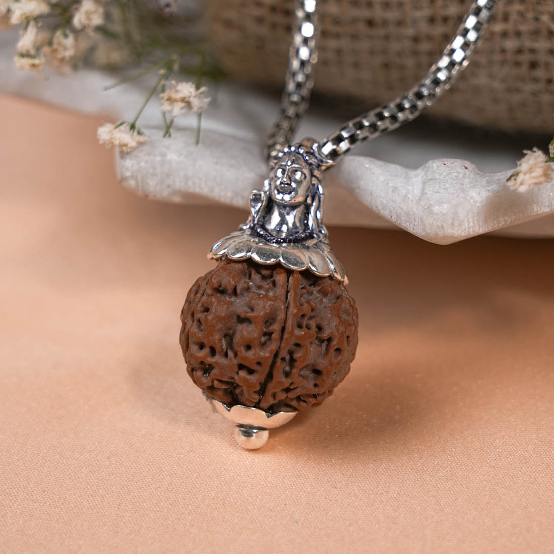 Pendant 5 mukhi – Prinjal Jewellers Adiyogi Pendant (5 Mukhi Nepali Rudraksha) With Chain