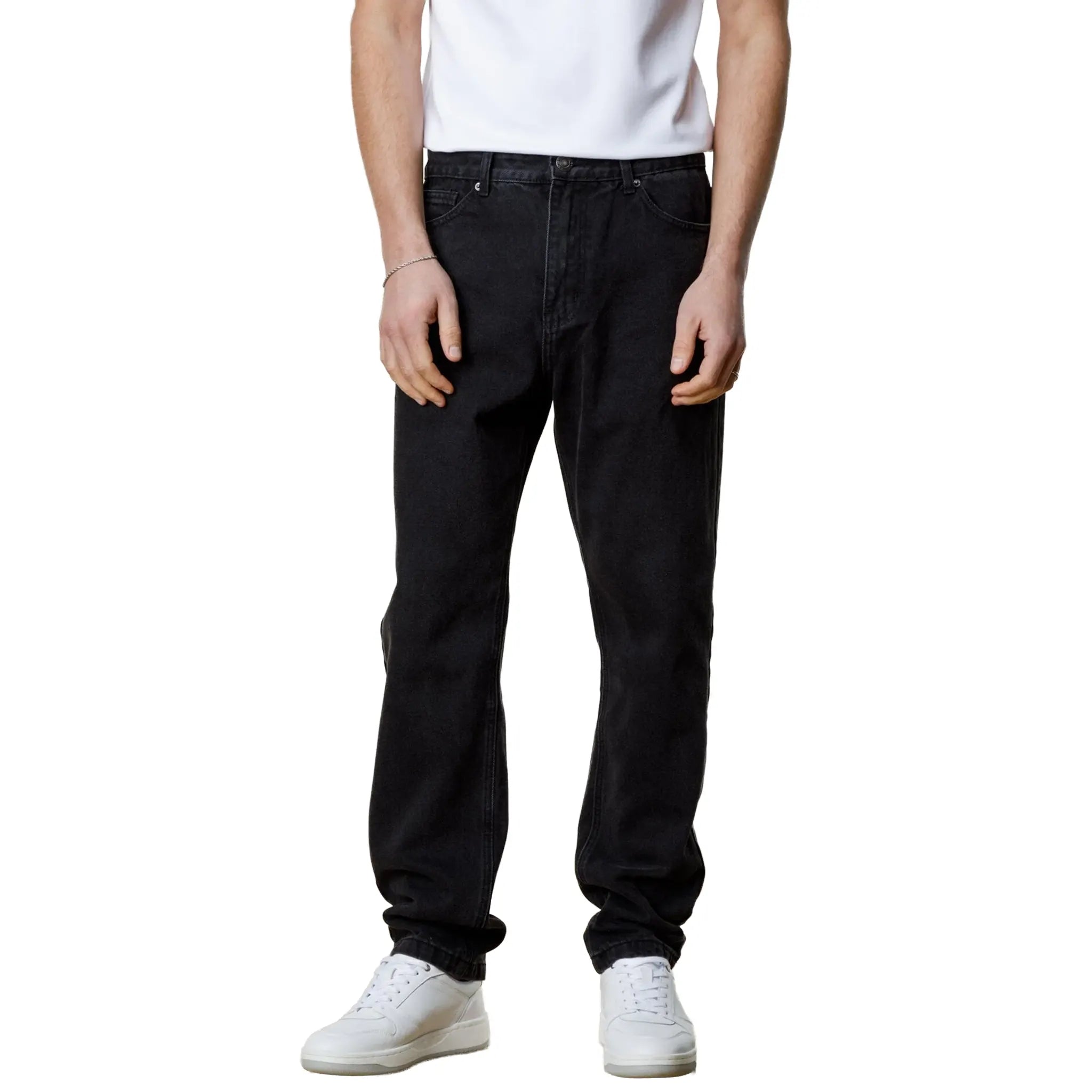 Belier Straight Leg Jeans Washed Black