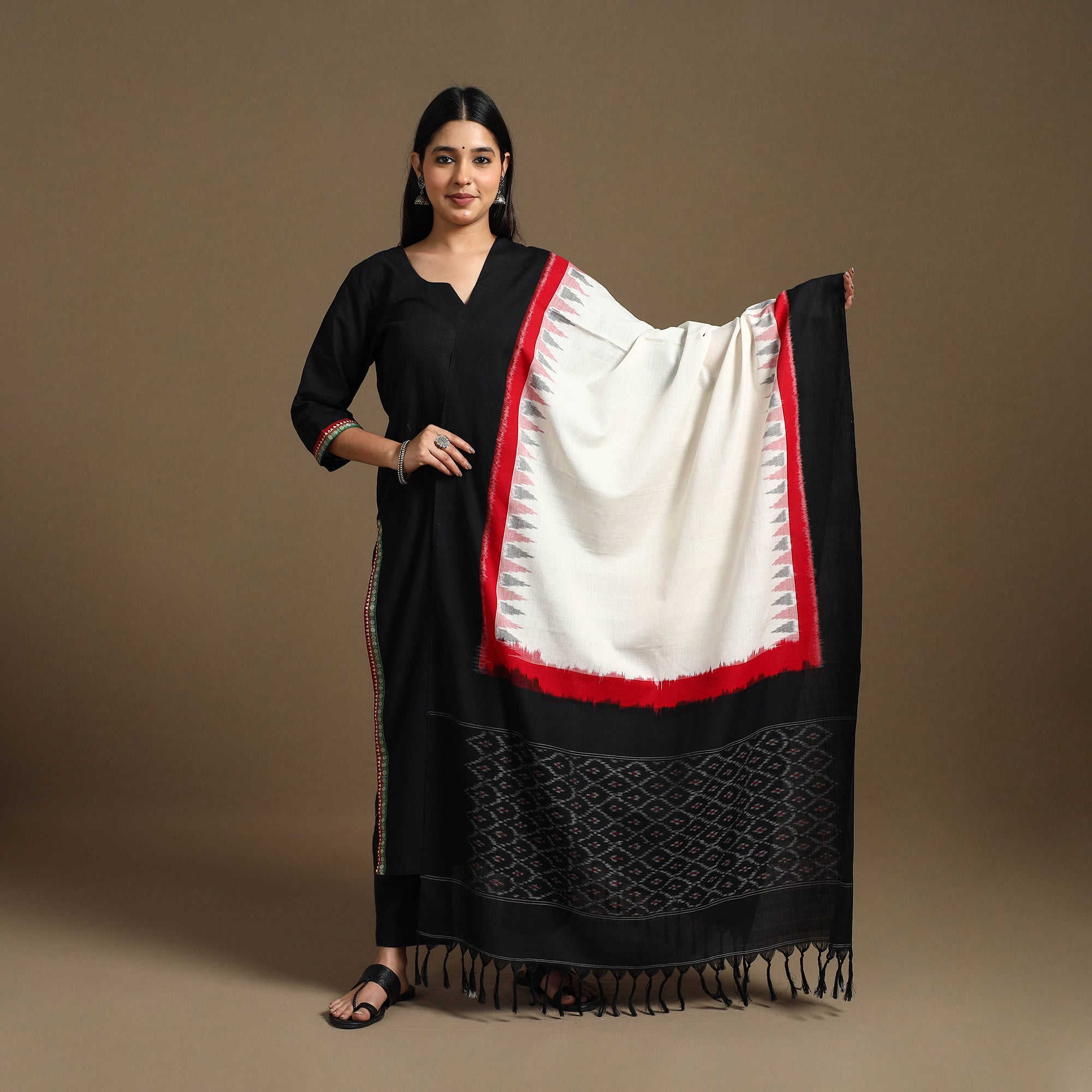 SOUTH KARGHA Black - Handloom Cotton Pochampally Ikat Dupatta 03 - view 2