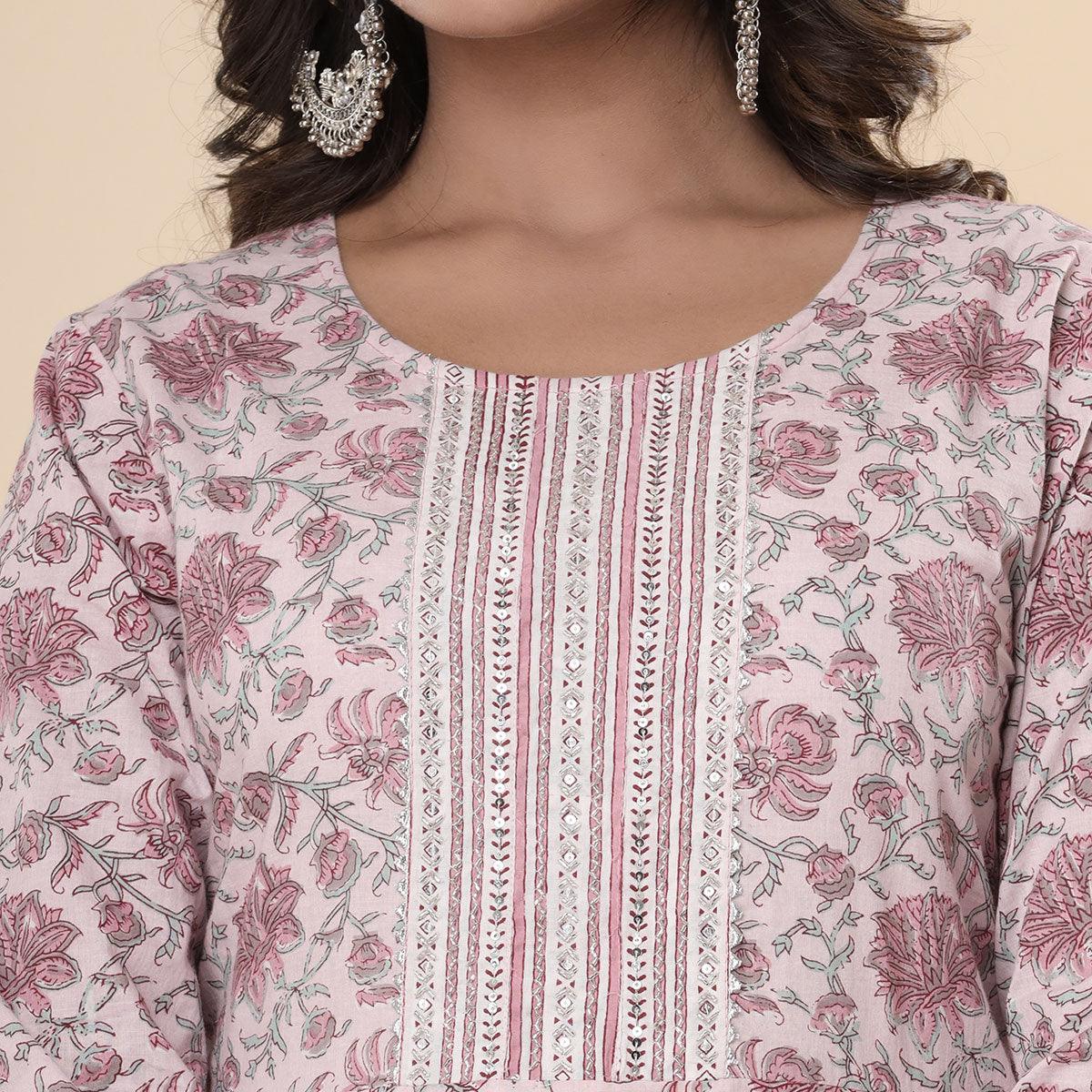 Peachmode Mauve Jaipuri Printed Cotton Anarkali Kurti Pant Set With Dupatta - view 2