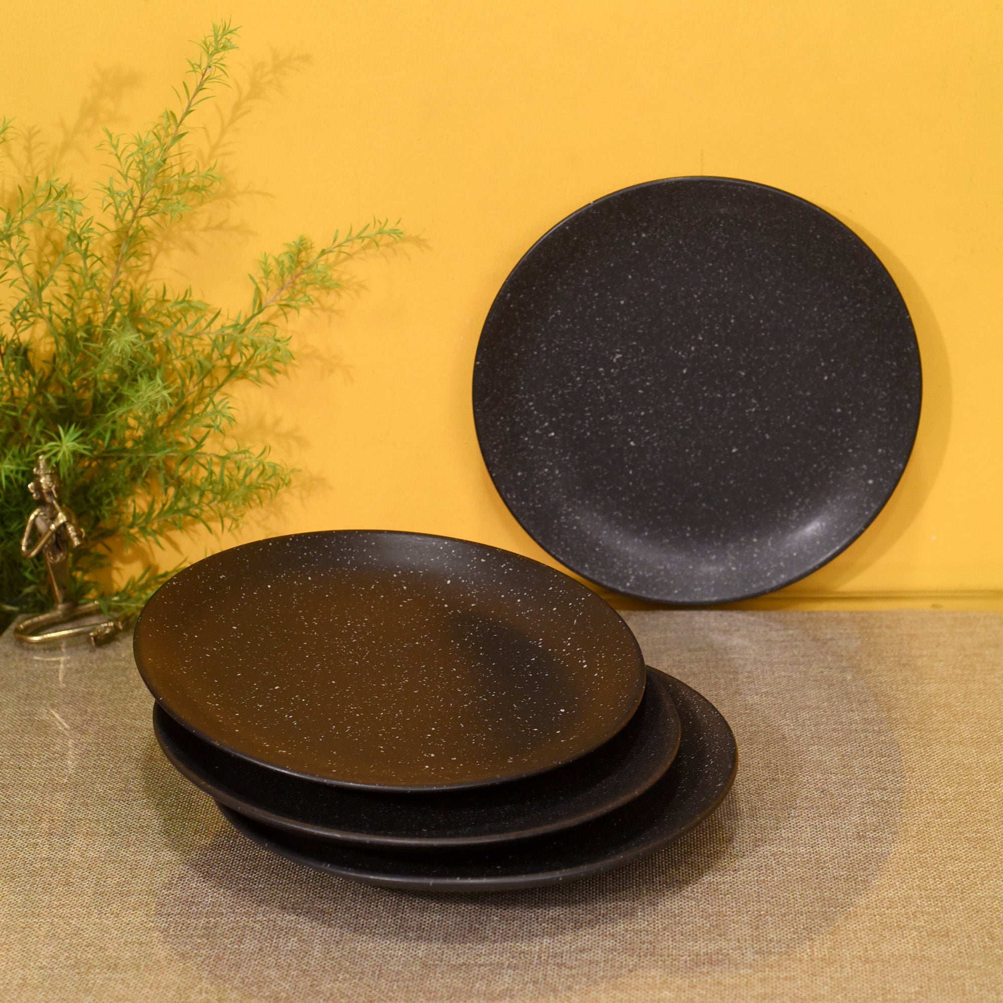 ART CREATIONS BY SUMAN SONTHALIA Black - Starry Night Dinner Plates set of 4