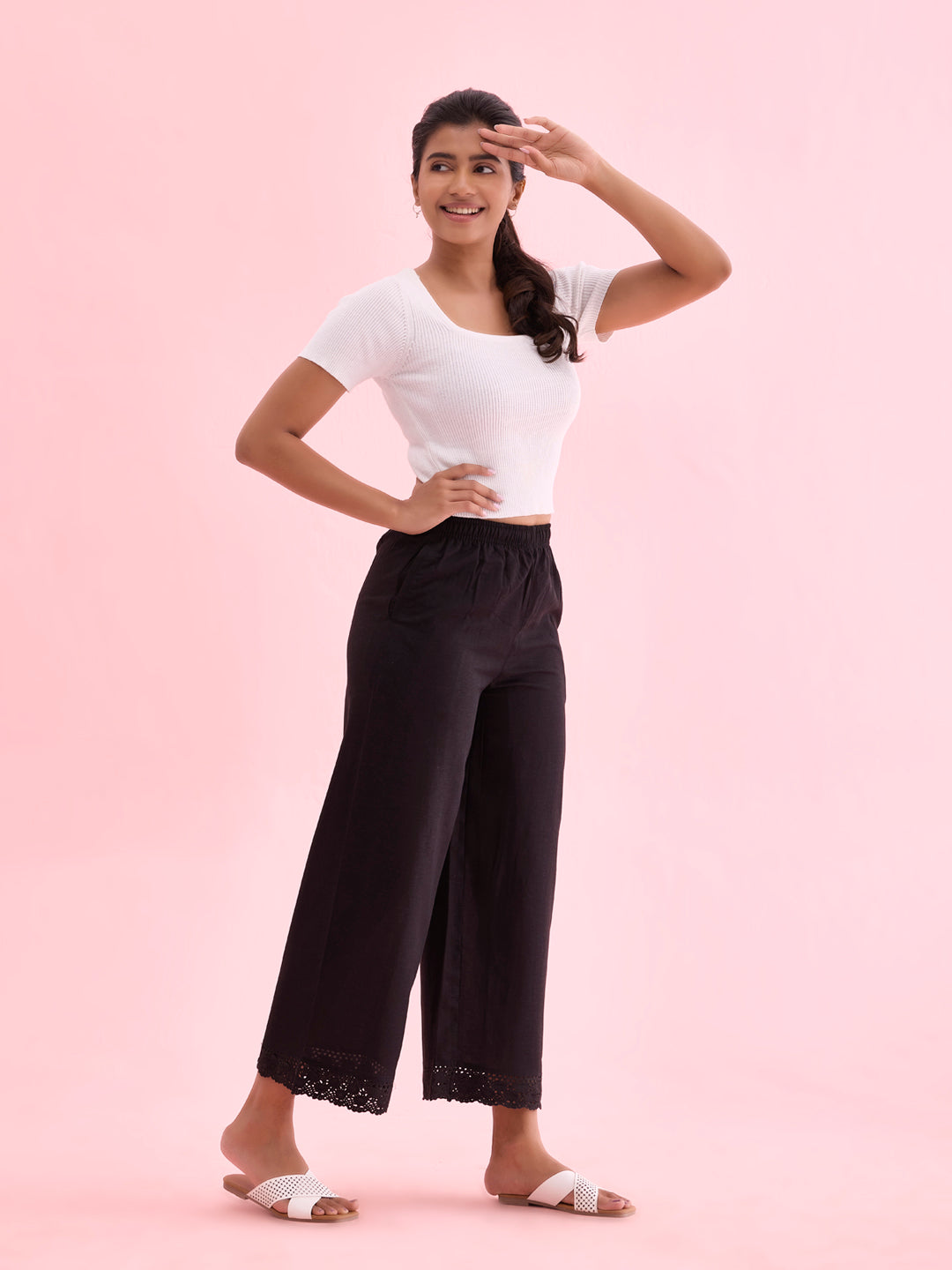 Go Colors Women Solid Black Mid Rise Linen Wide Pant