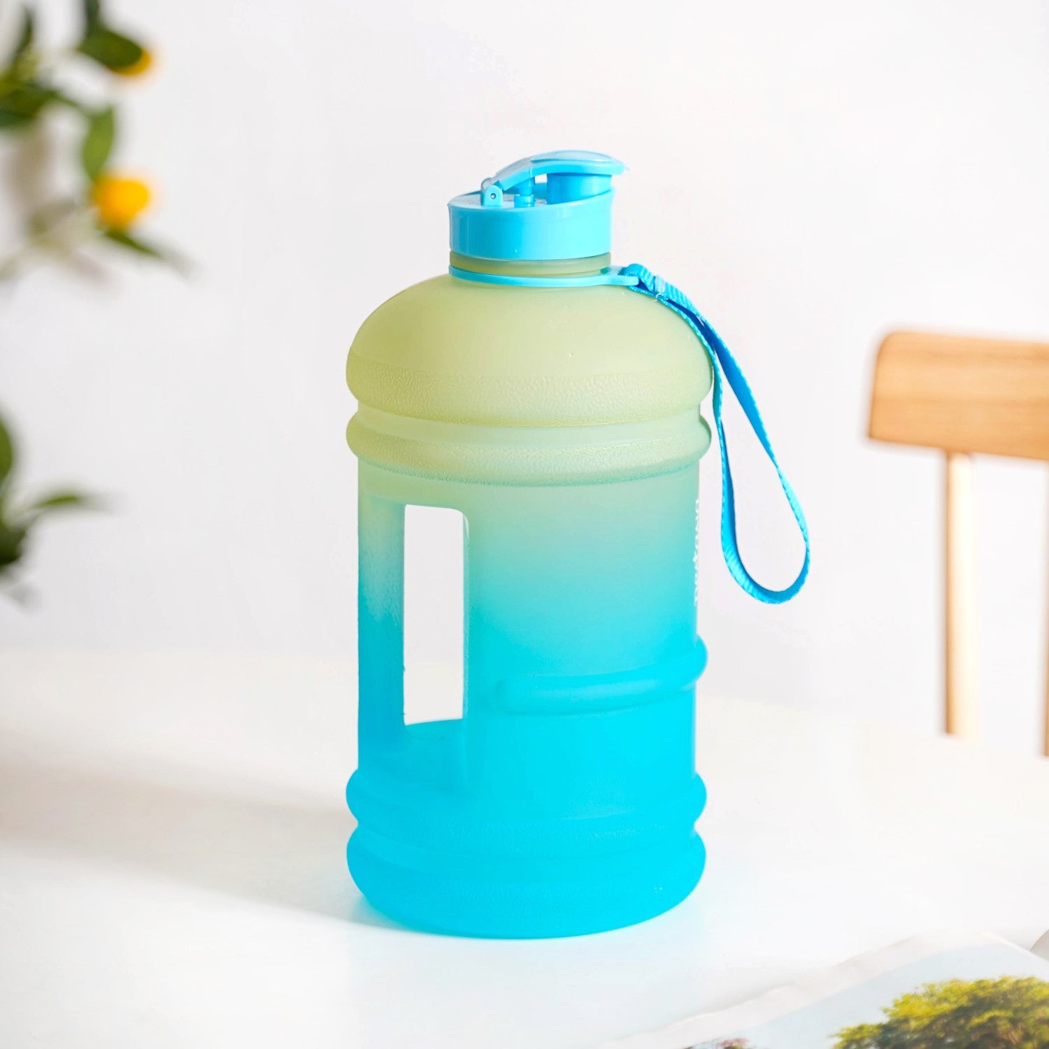 Nestasia AquaBurst Water Bottle With Capacity Markers Ombre Green Blue 2400ml
